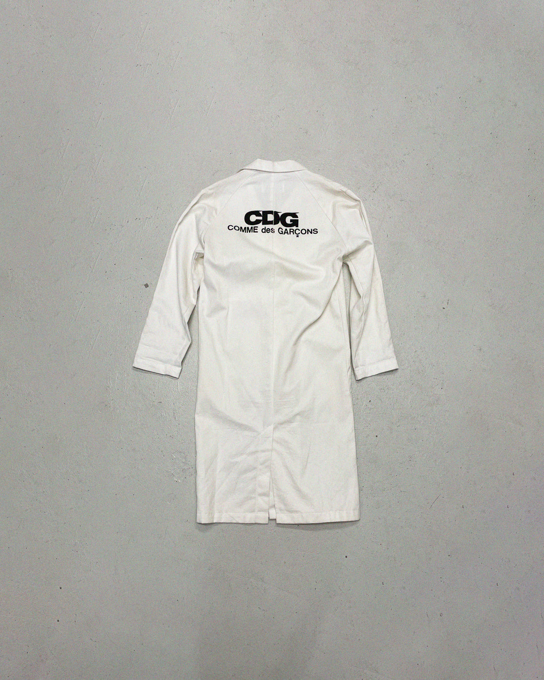 COMME DES GARCONS WHITE COAT I Before Midnight Vintage I Studio Stars