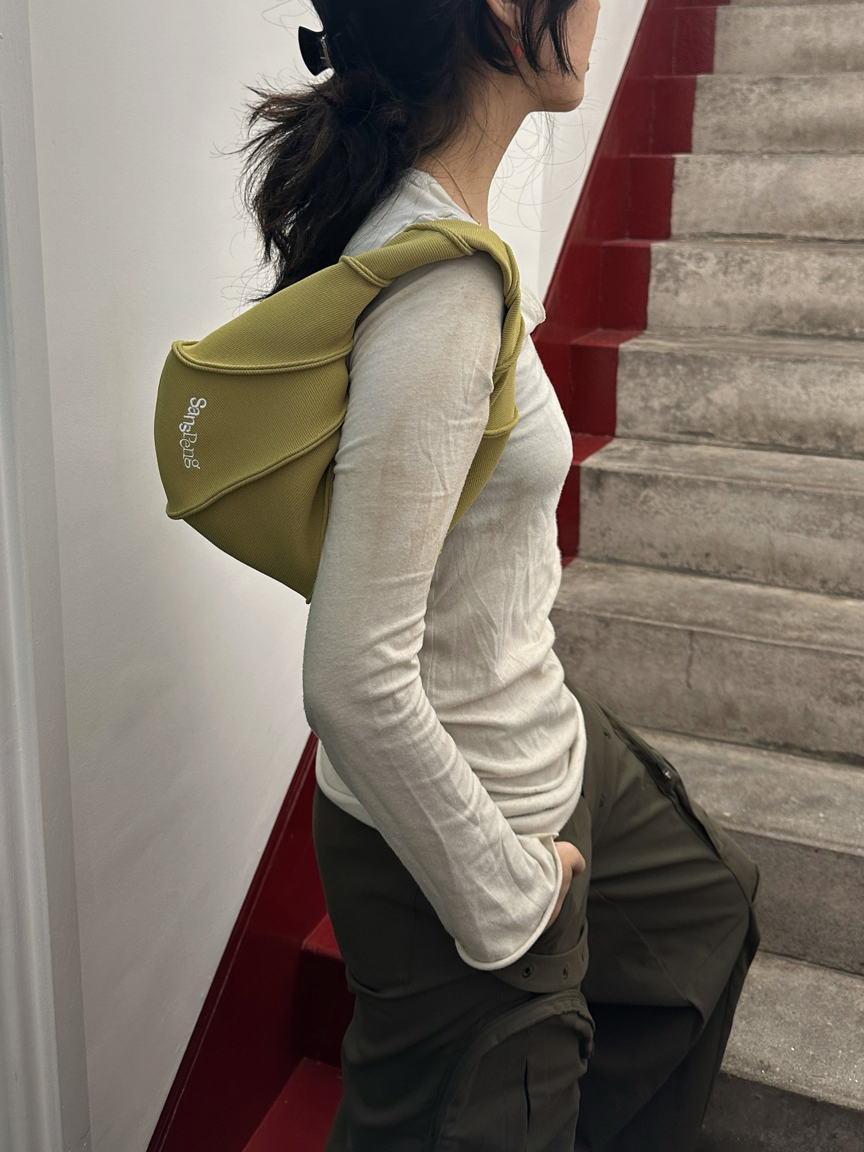 Shell Sling Bag Studio Stars