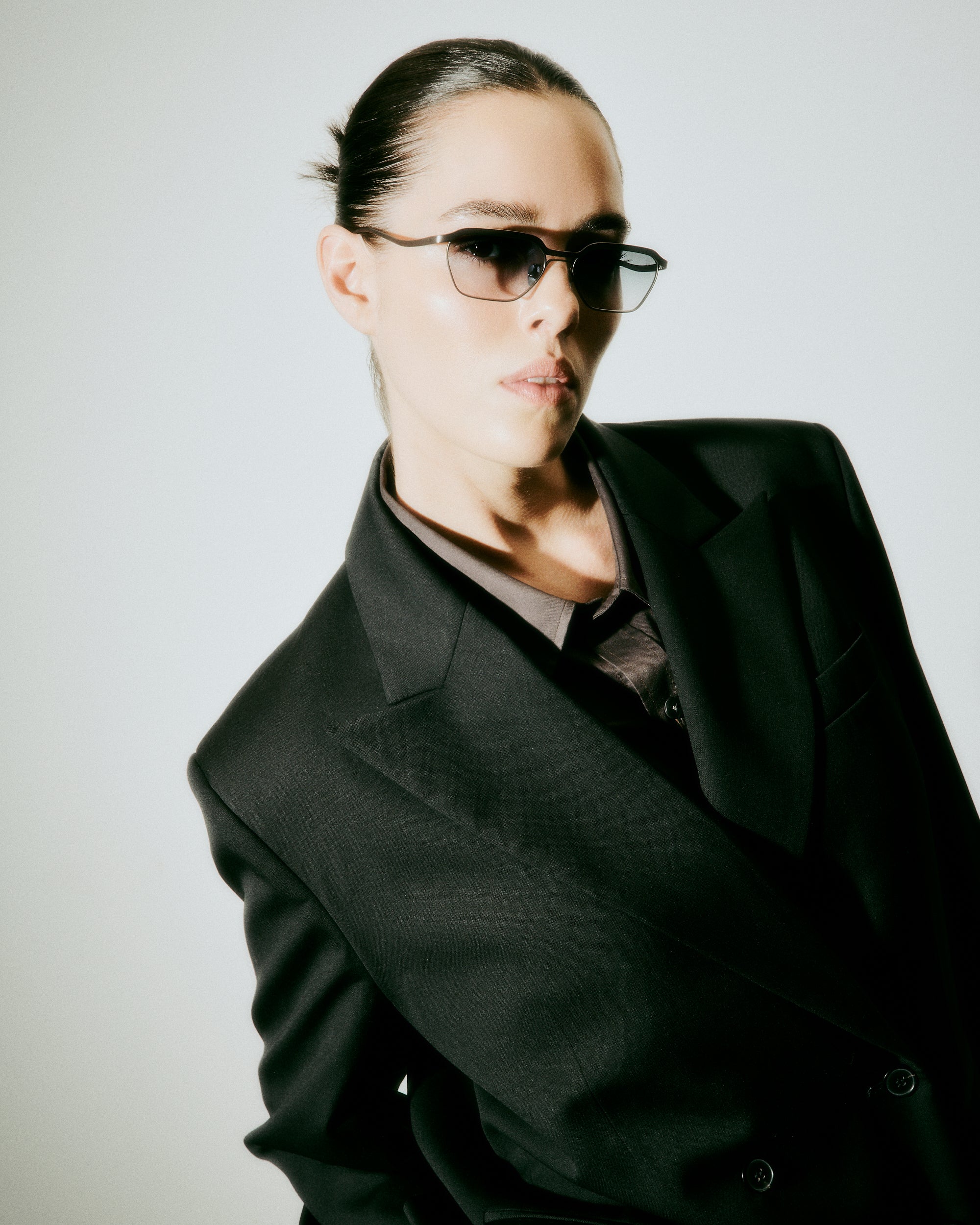 Benno ocean blue sunglasses Vincent Catani