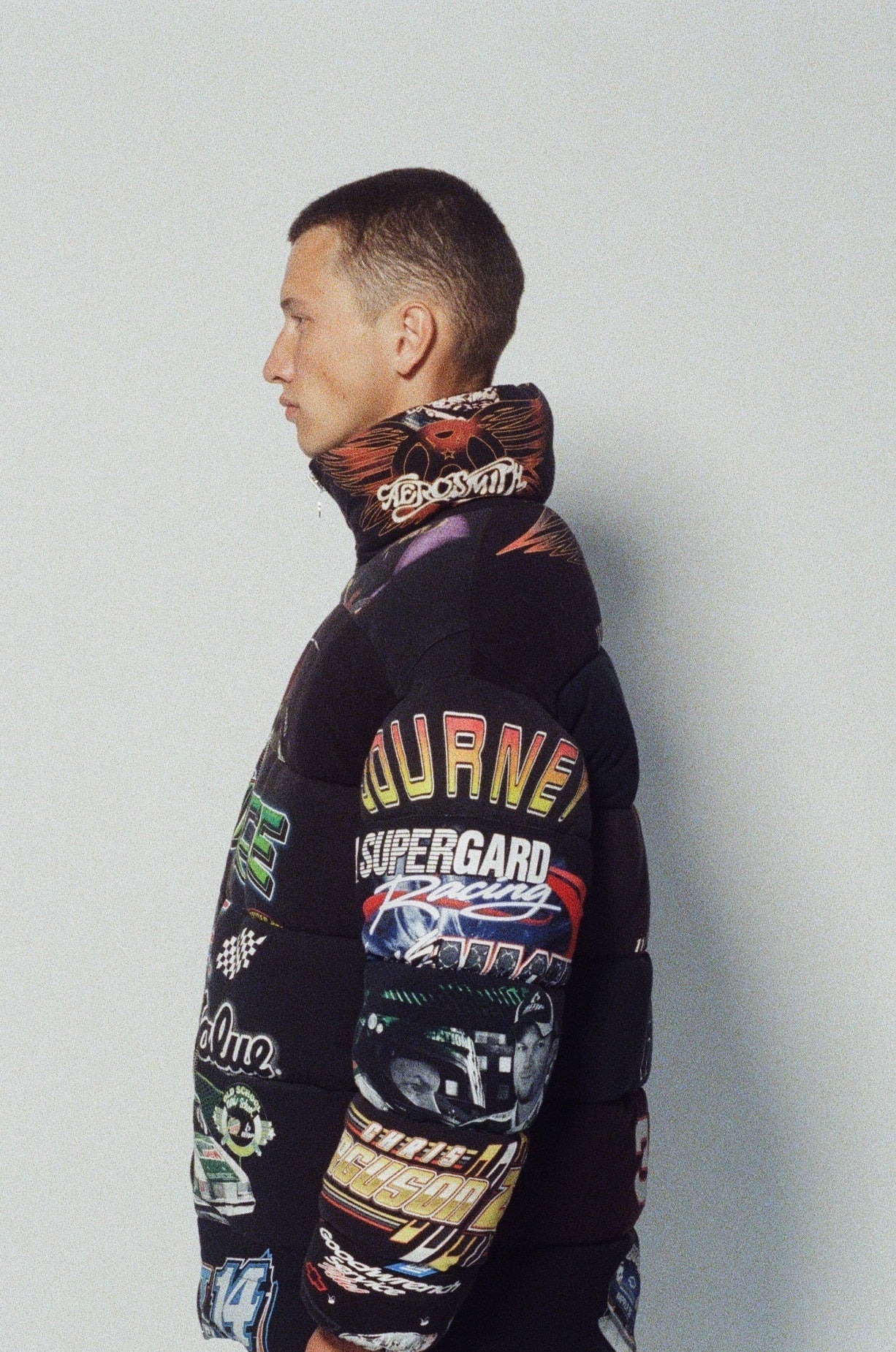 FRONT RUNNER Black Unisex Lightweight Reversible T-shirt Puffer Jacket NMB New York