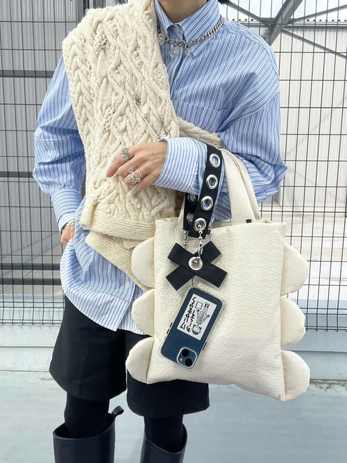 TEXTURE ENAMEL TOTE BAG Studio Stars