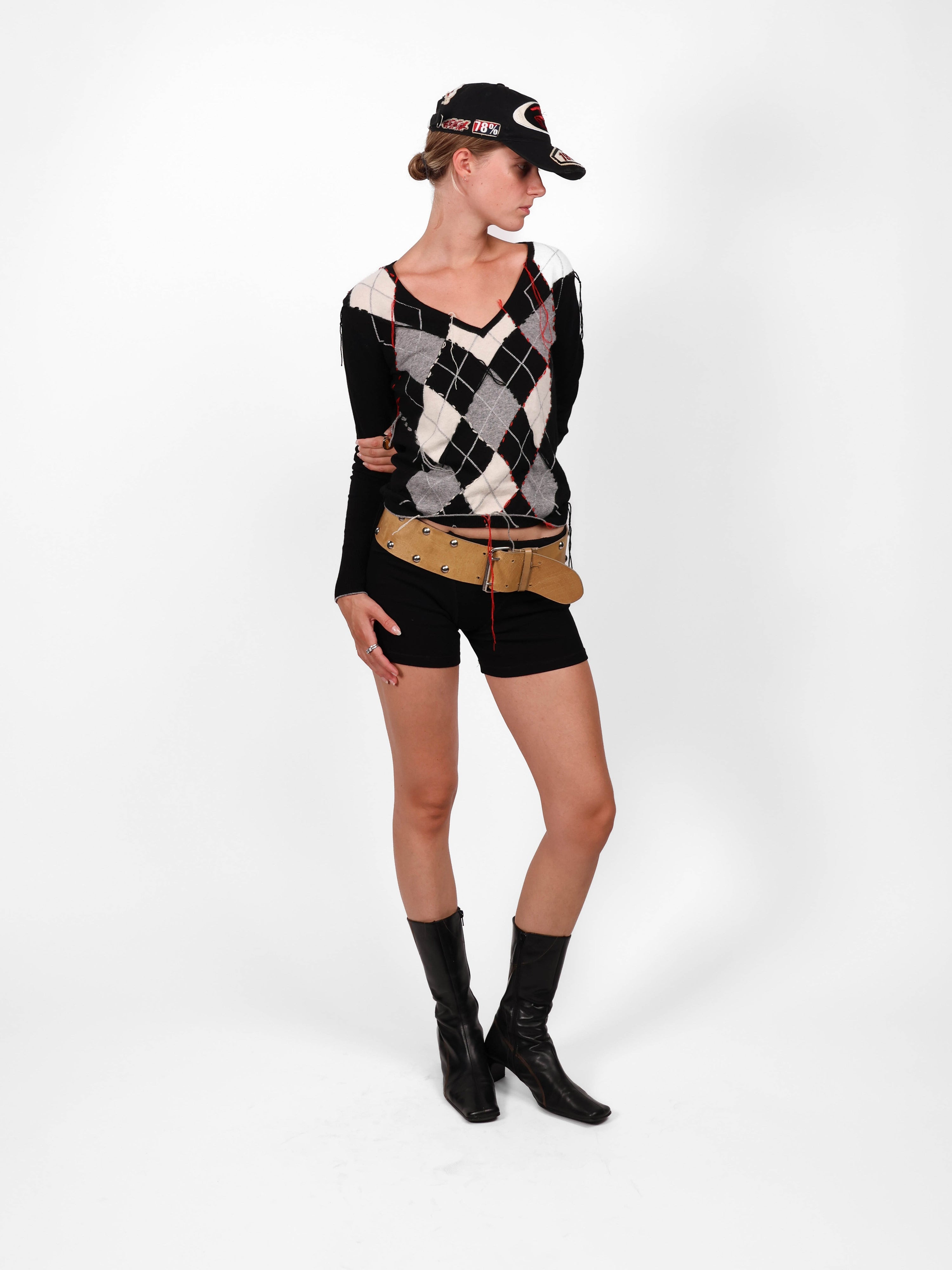 BLACK ARGYLE KNIT Studio Stars