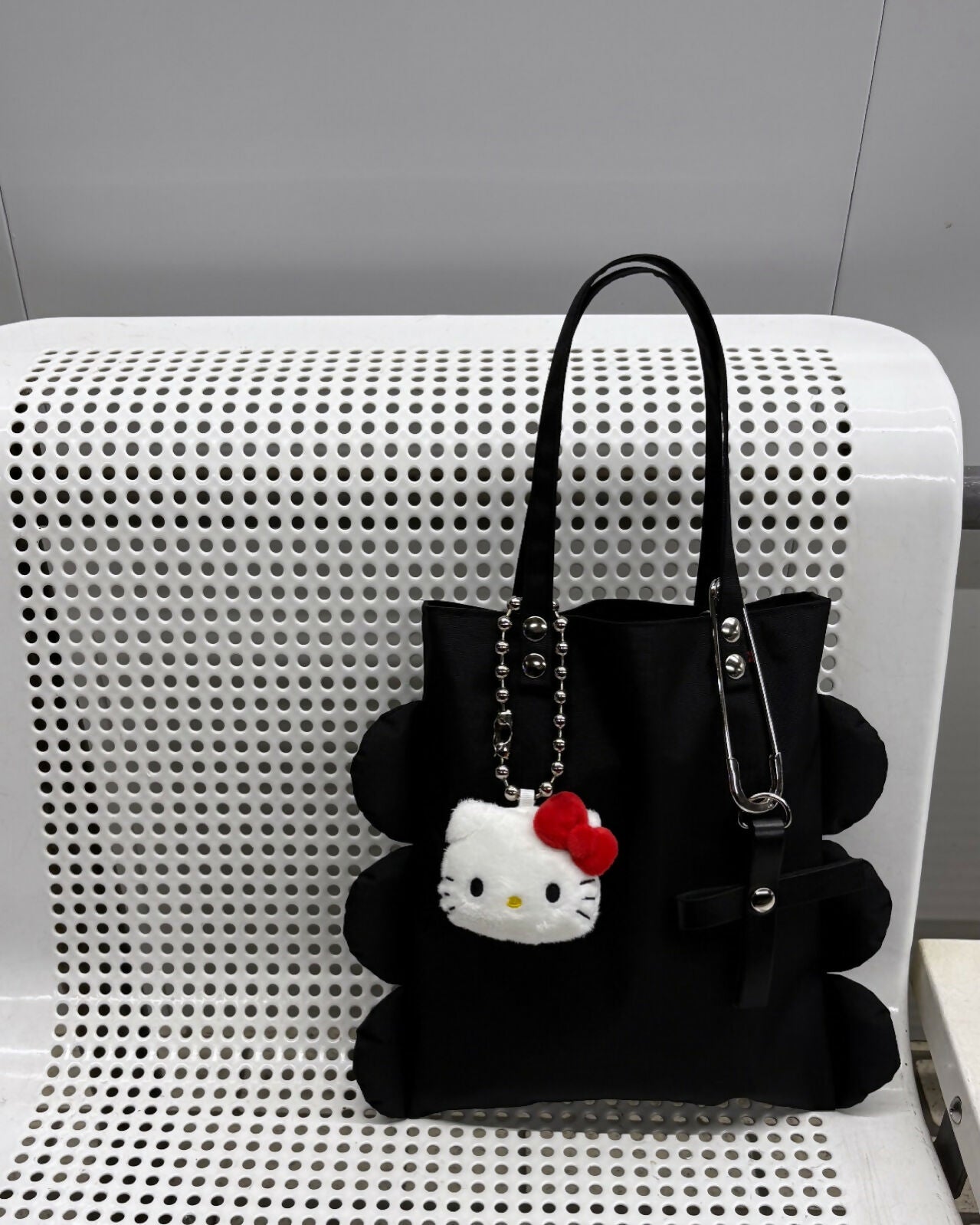 NYLON PADDED SCALLOP MINI TOTE BAG Studio Stars