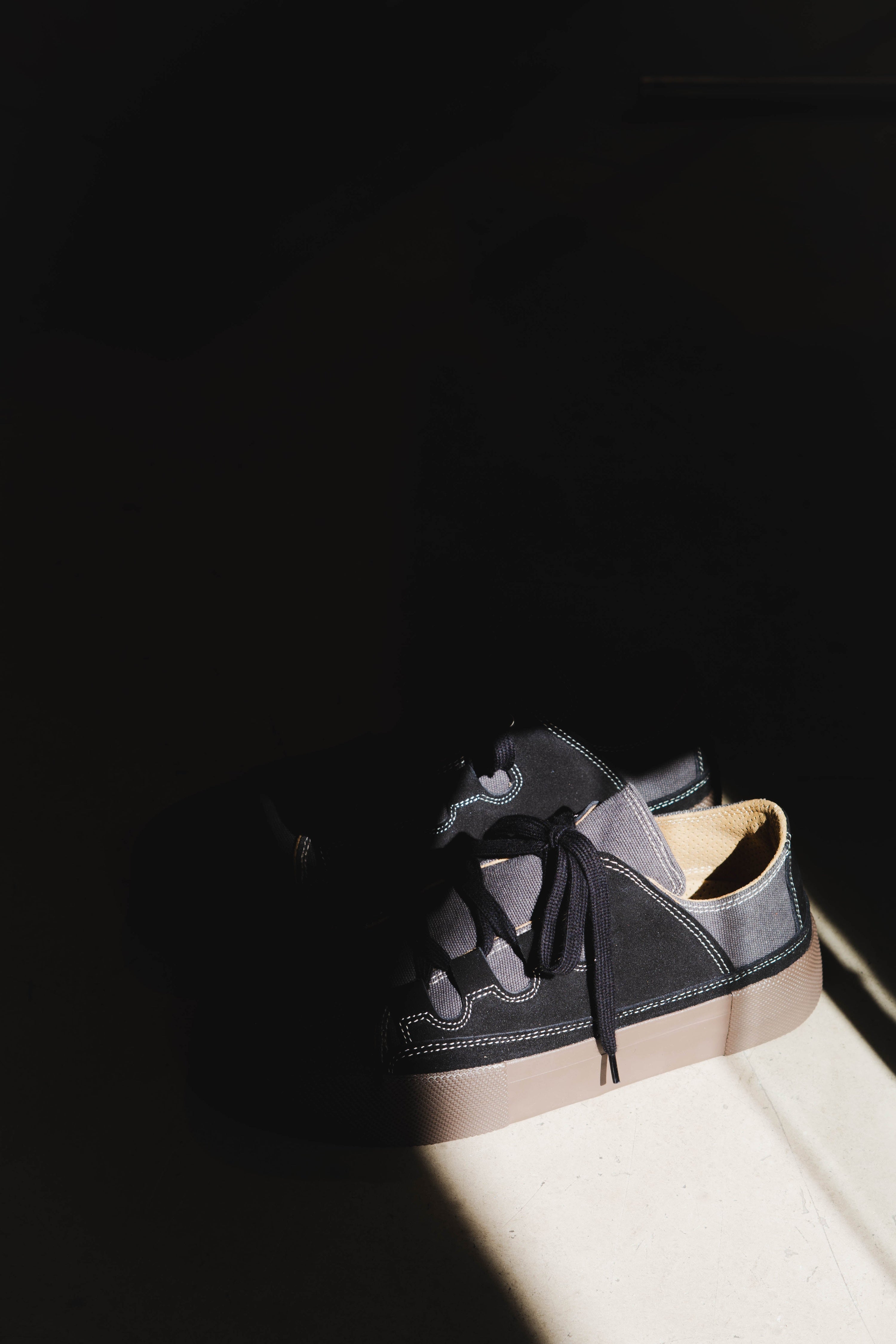 TARMAC CANVAS PLUS - QUARTZ BLACK WOLLOW