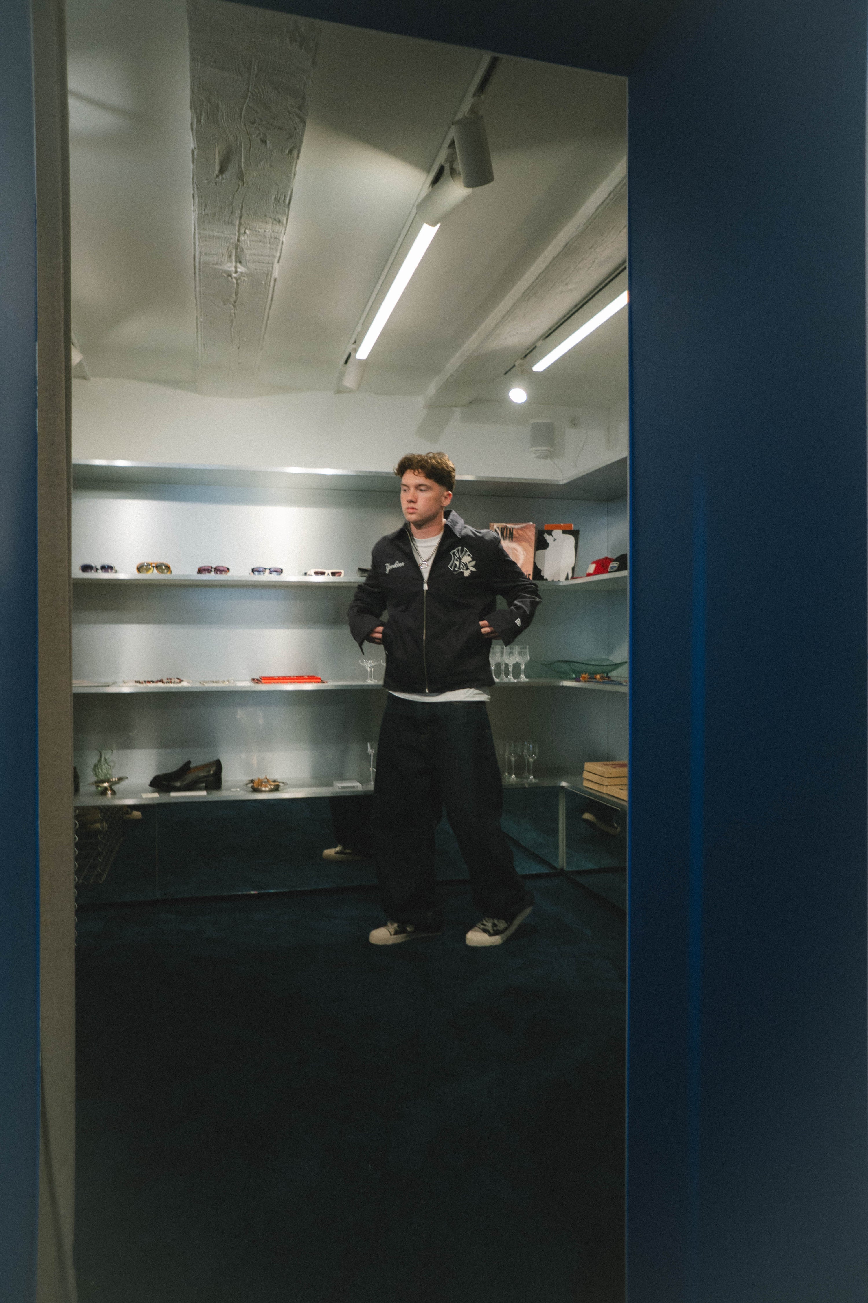 TARMAC STUDIO STARS - COW WOLLOW