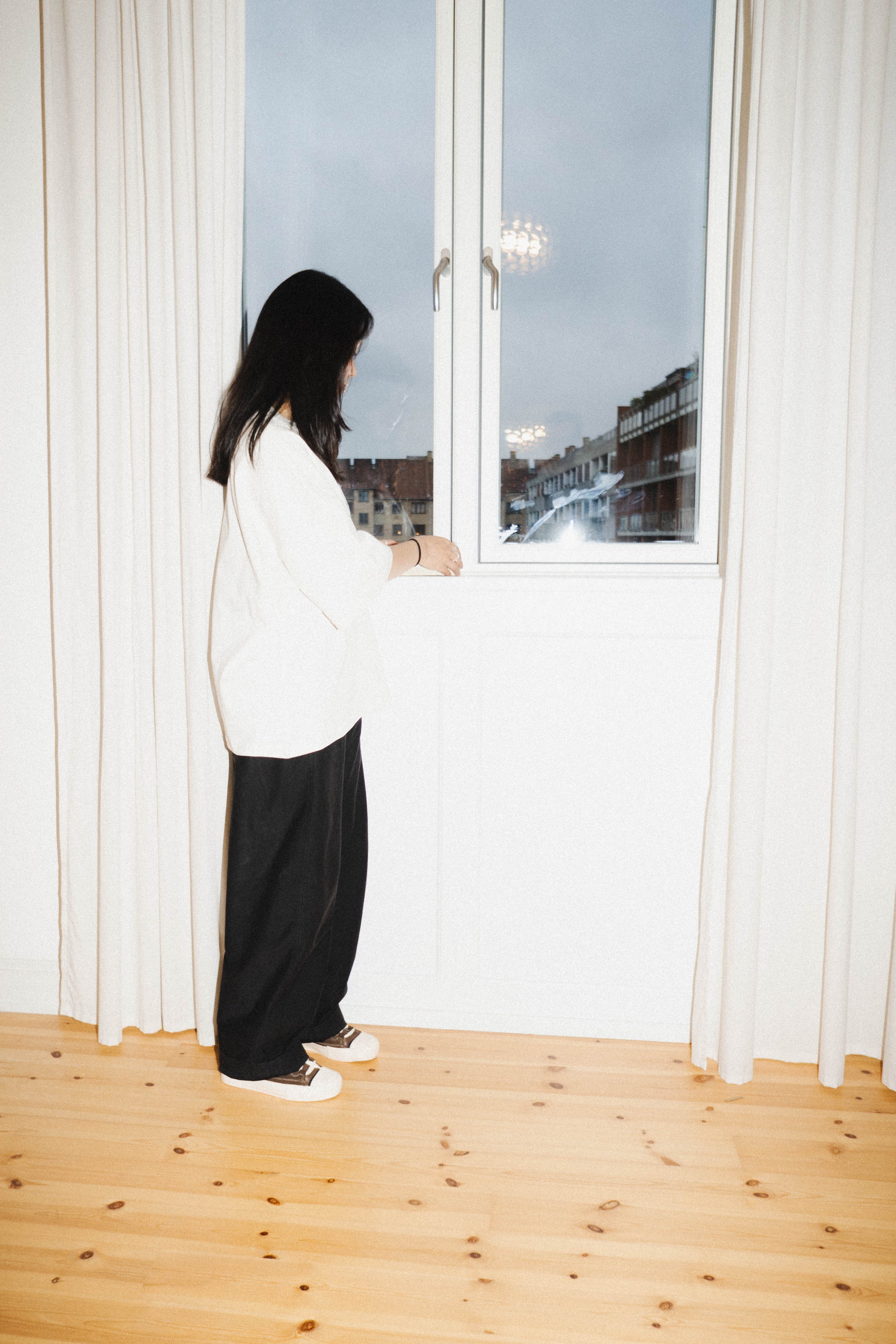 TARMAC - CHOCOLATE BROWN WOLLOW