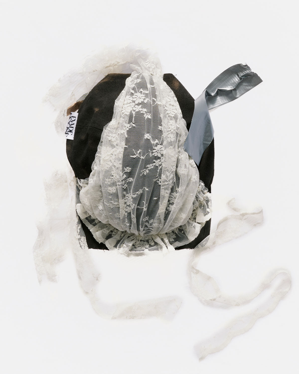 006-C-25 LaceCut Cap Studio Stars