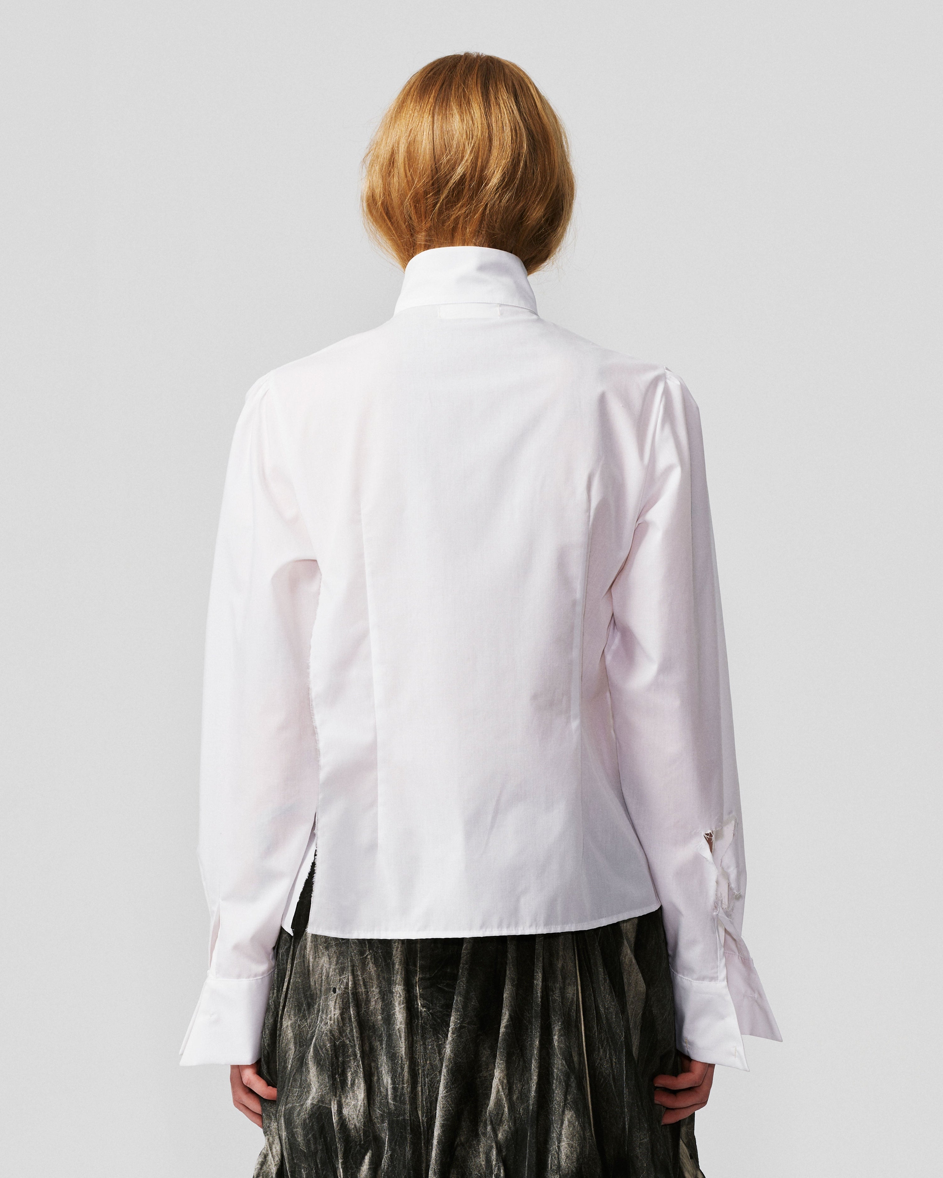 006-C-11 Lolita Shirt Evade House