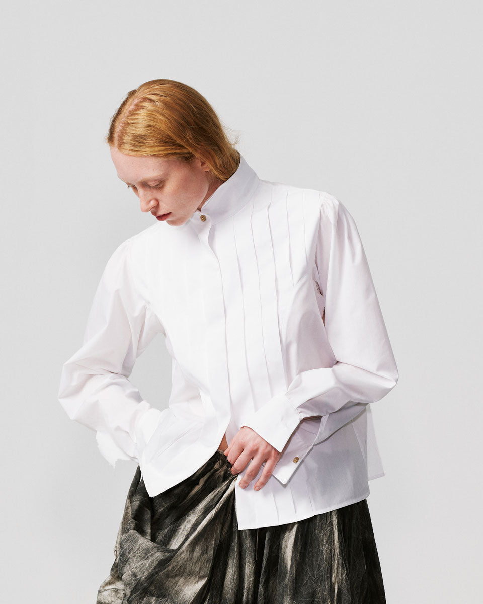 006-C-11 Lolita Shirt Evade House