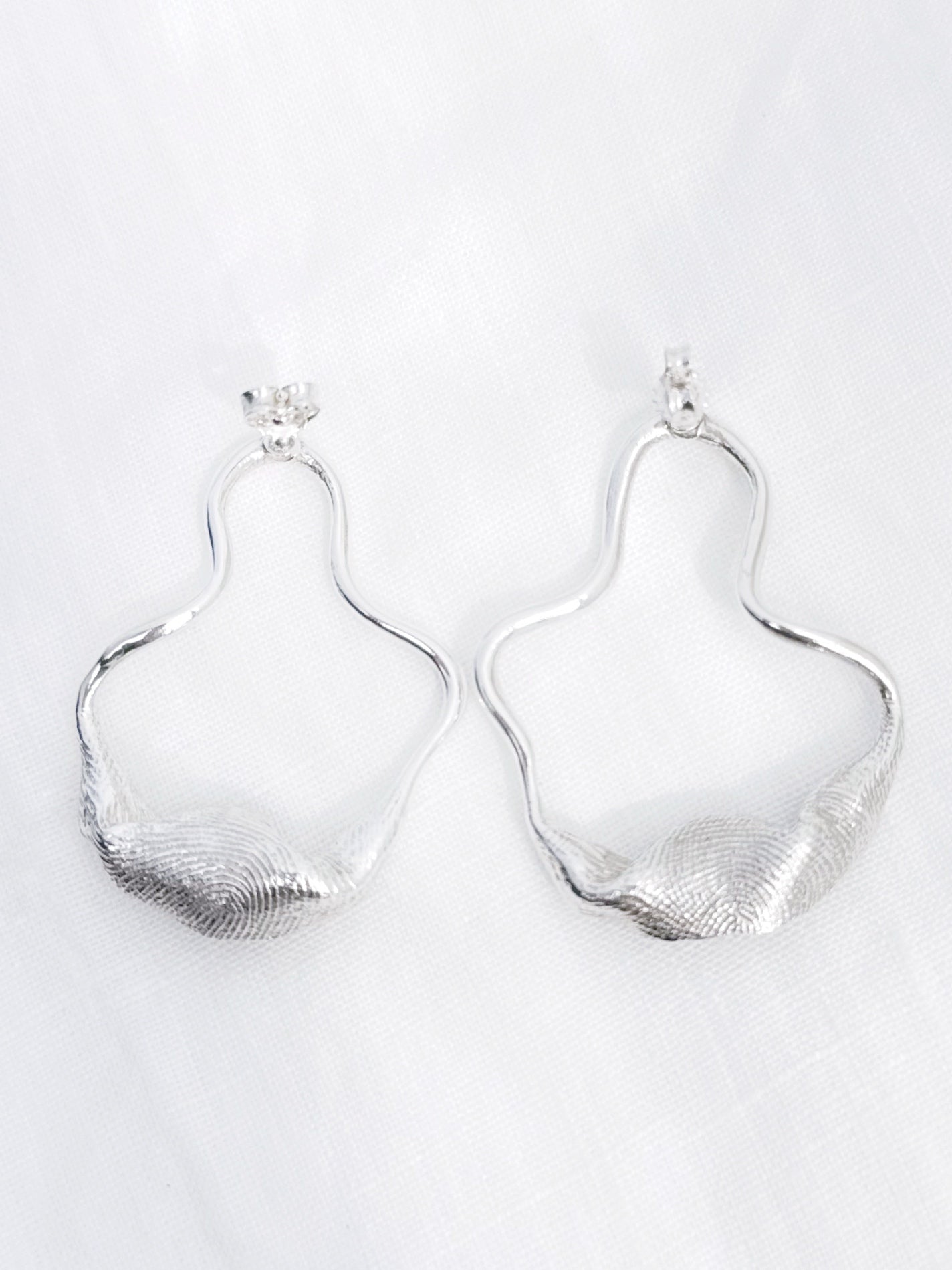 Acid Love - Oyster - Earstick Studio Stars