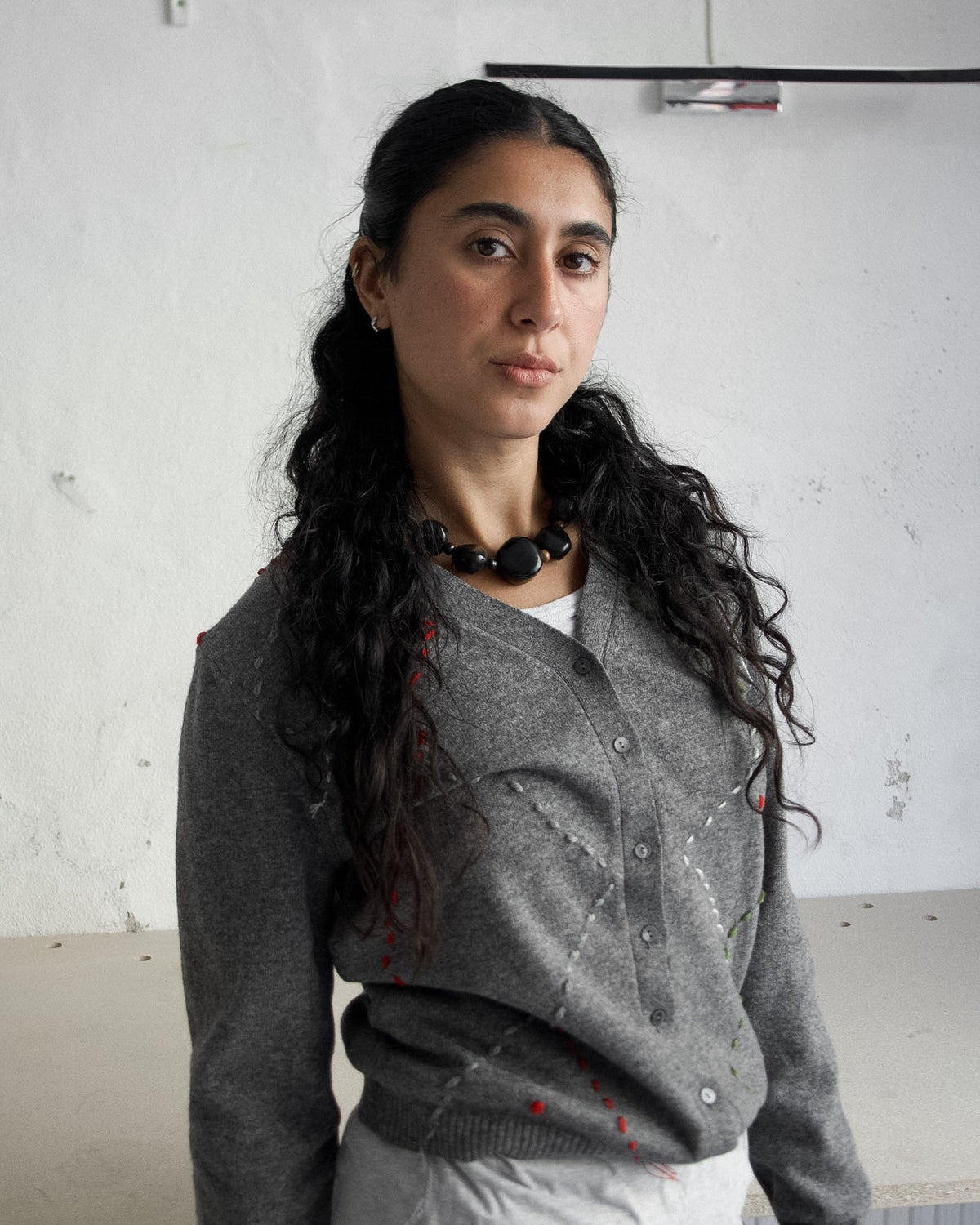 GREY EMBROIDERY KNIT Studio Stars