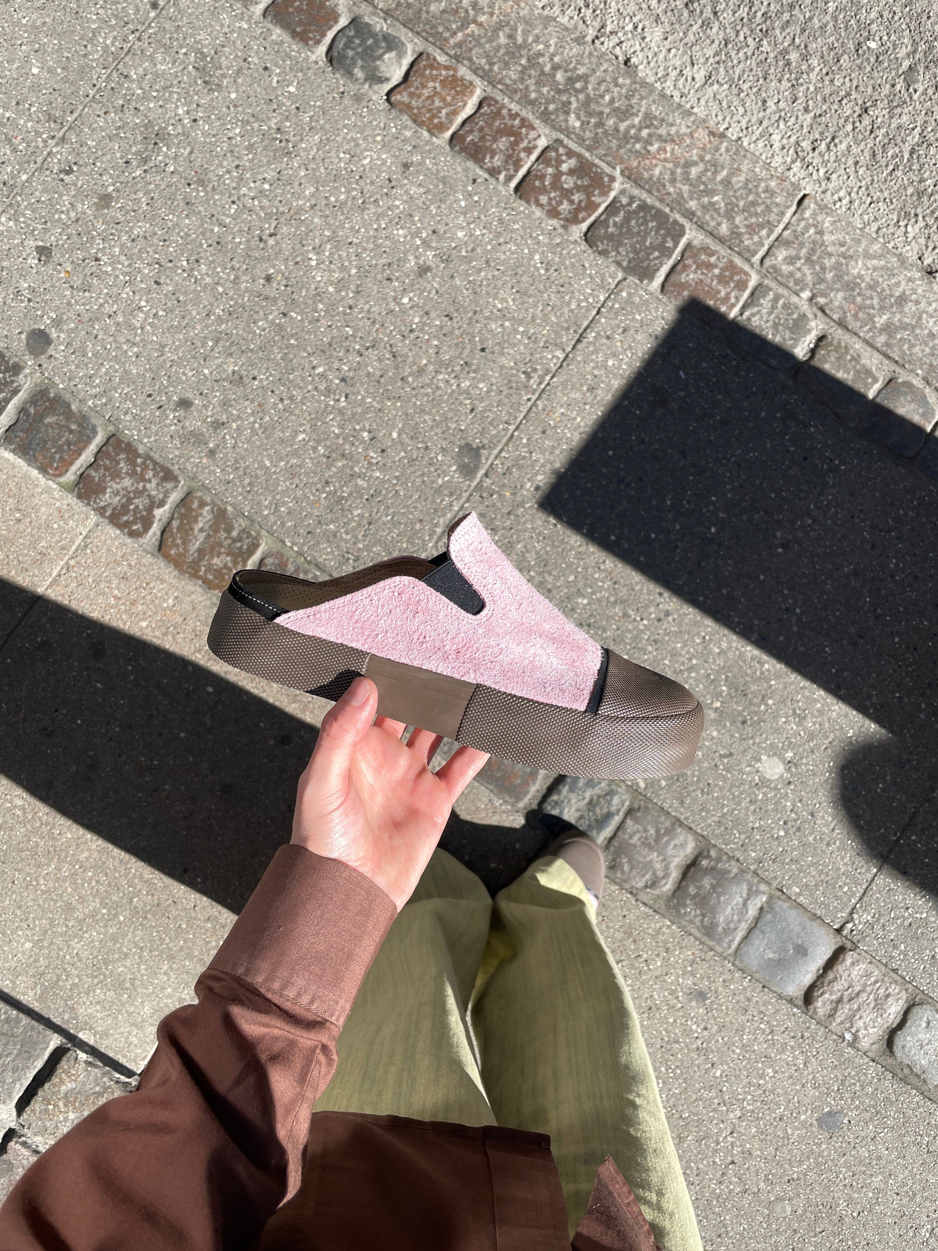 DOGTOWN PLUS - FLUFFY PINK WOLLOW