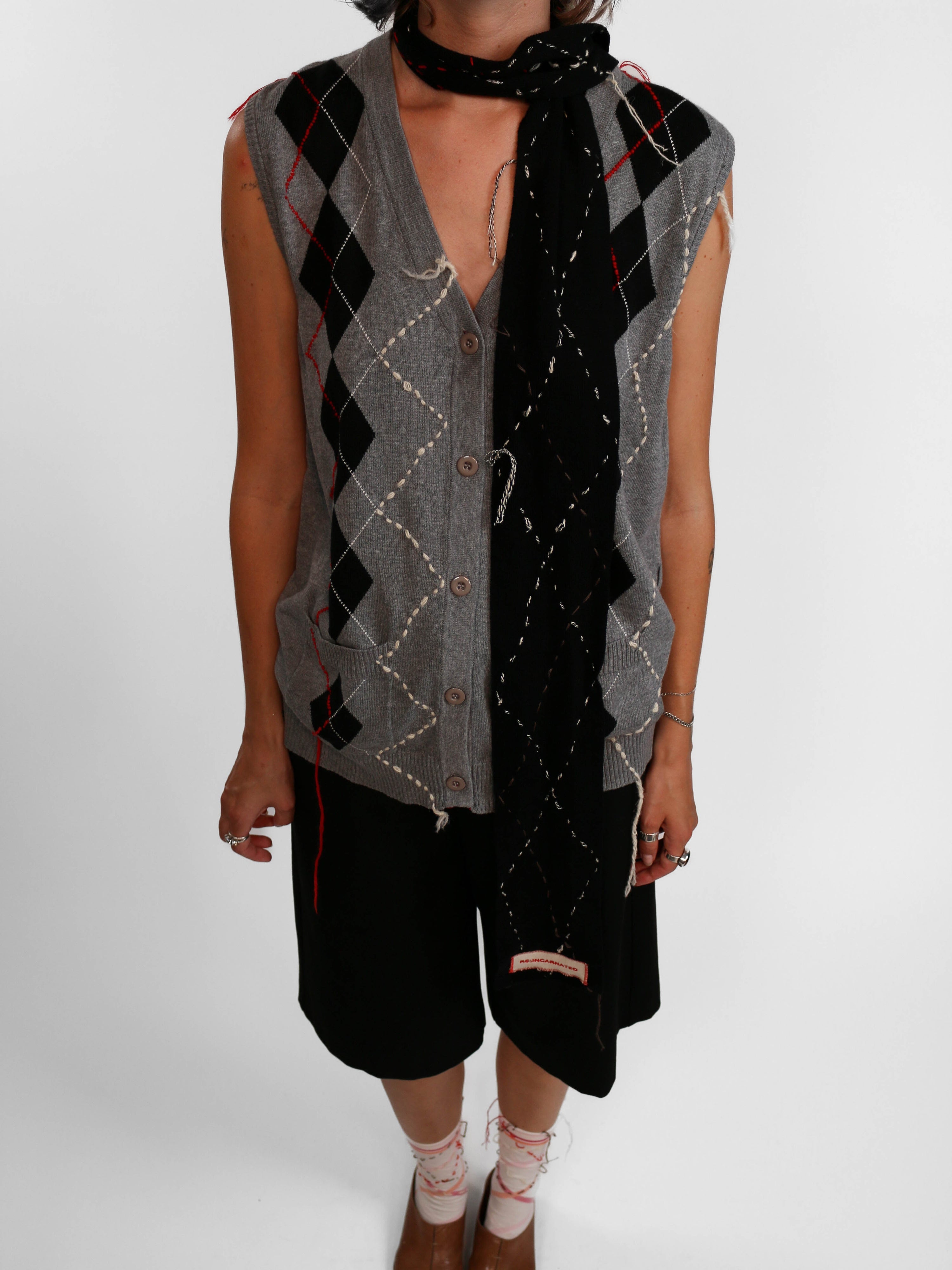 BLACK THIN SCARF Studio Stars