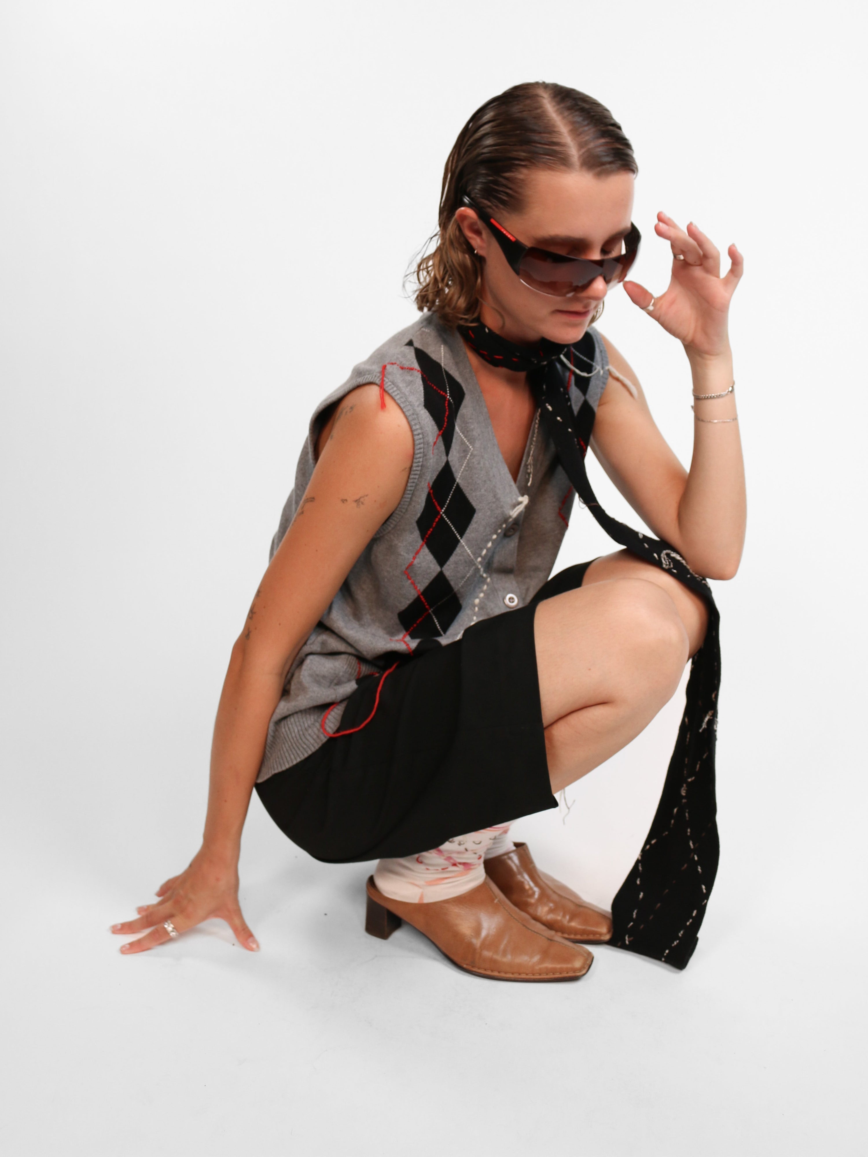 BLACK THIN SCARF Studio Stars