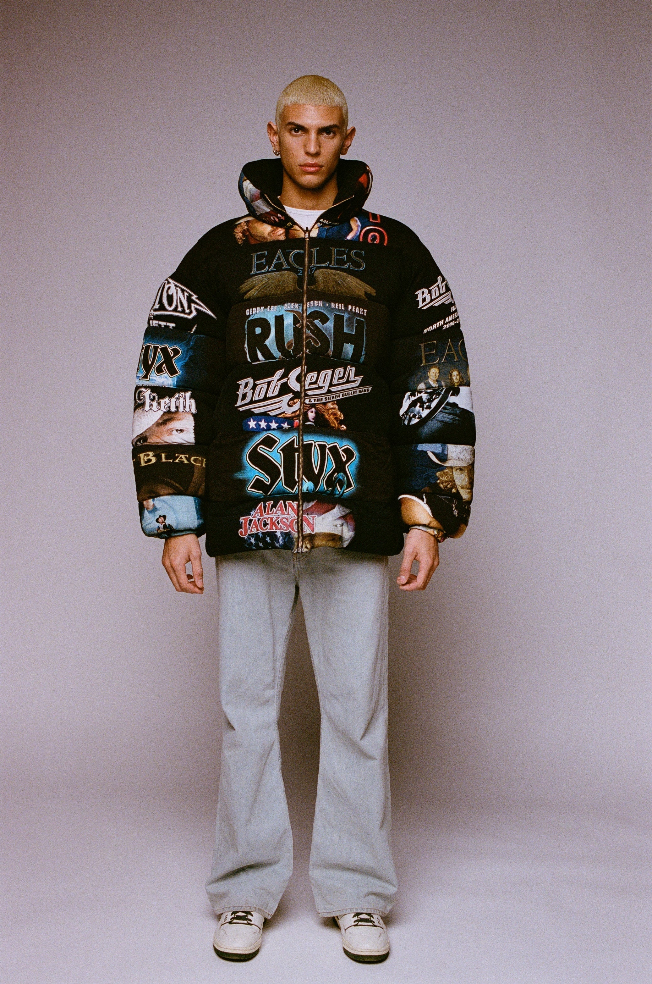 MIDNIGHT RUSH Black Unisex Reversible T-shirt Puffer Jacket Studio Stars