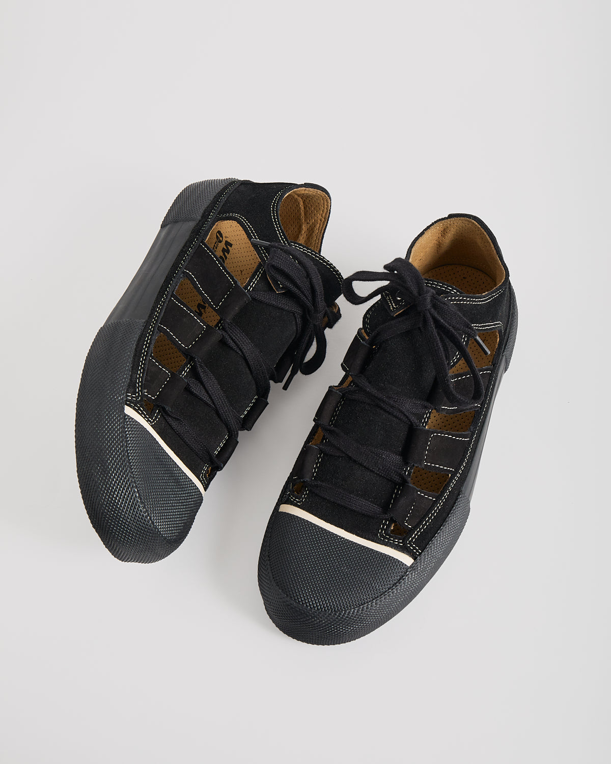 OPEN - BLACK BS WOLLOW