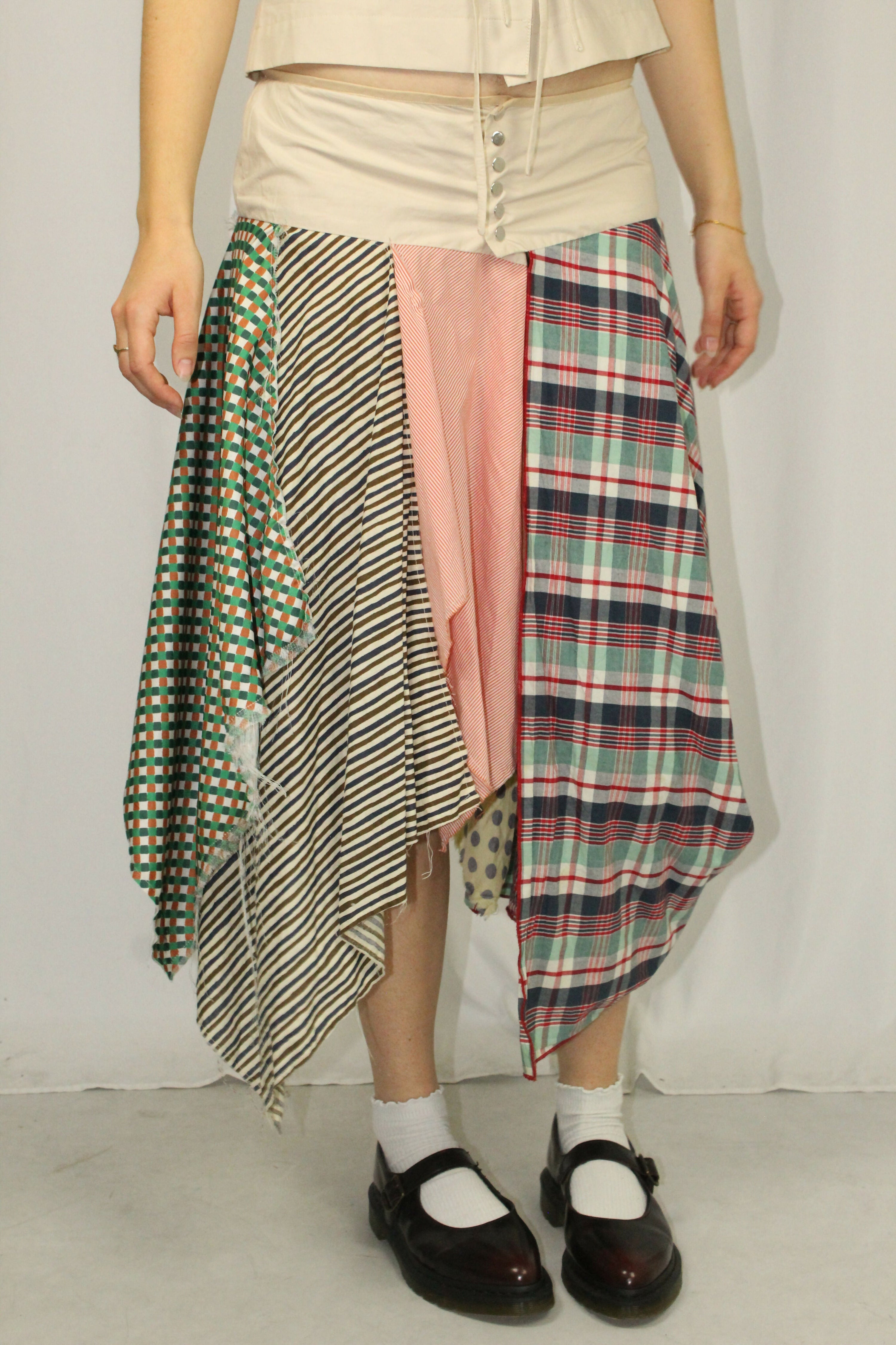 CHECK SKIRT No. 1 Studio Stars