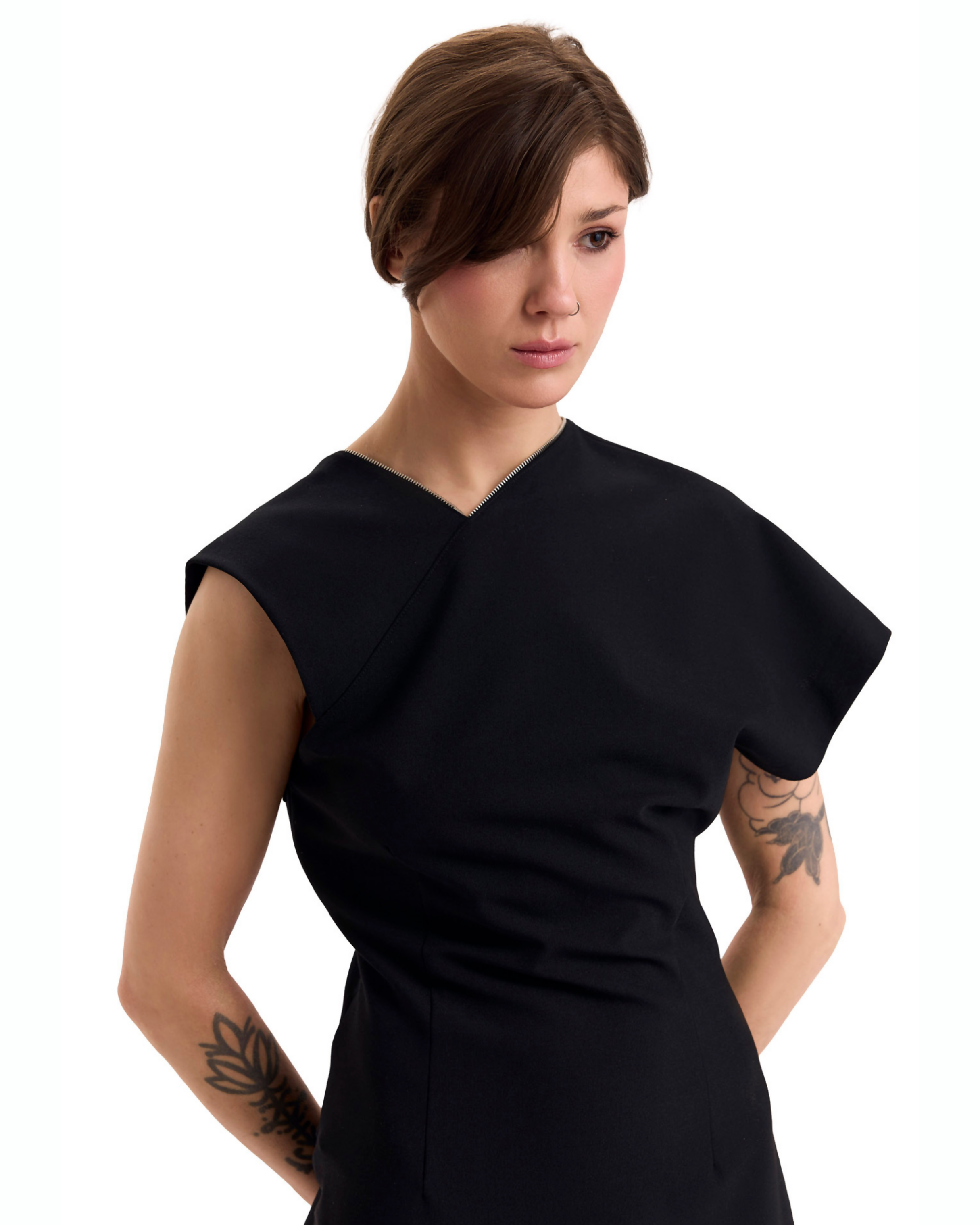 001 - 04 DRESS A606