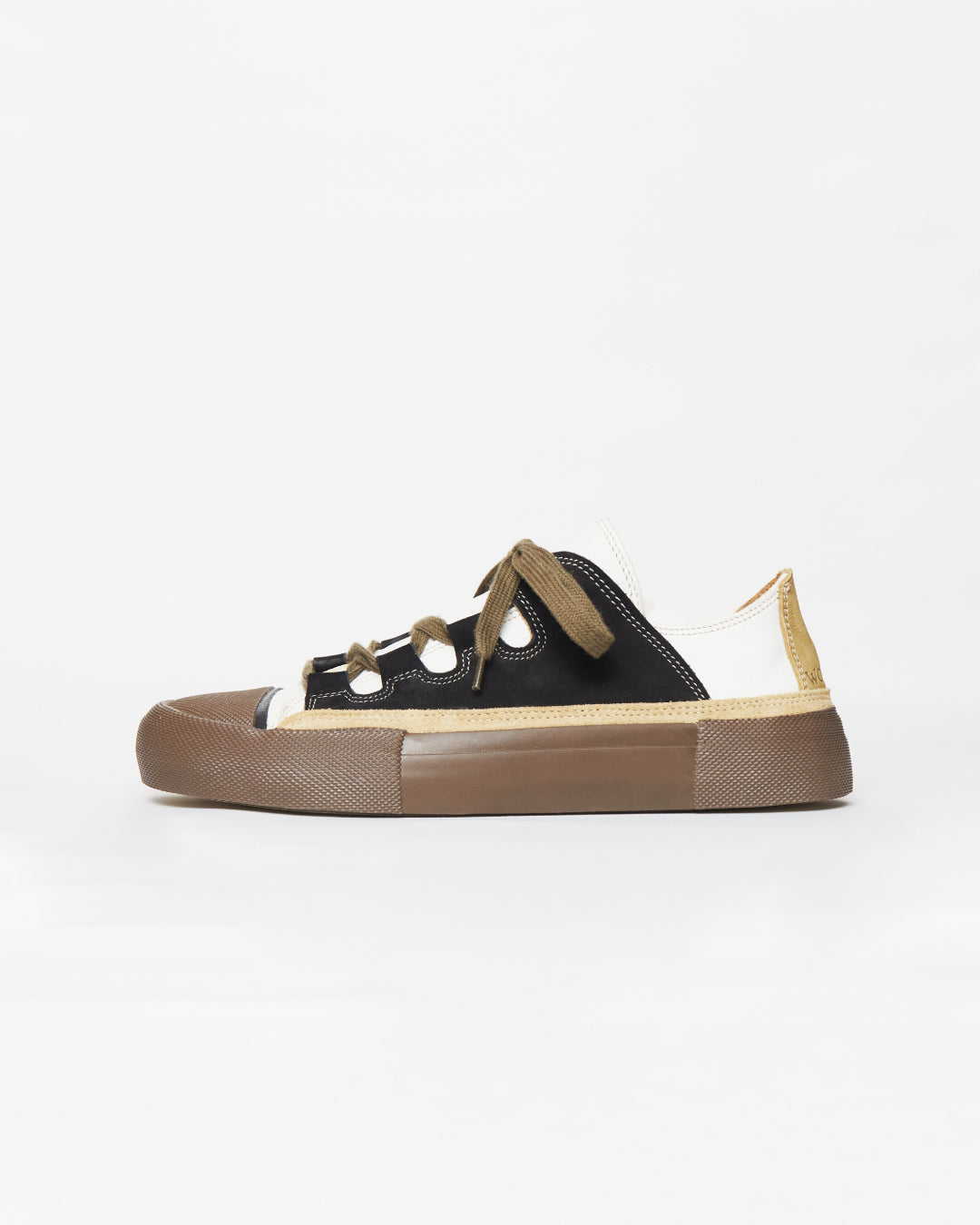 TARMAC - WHITE BLACK GINGER WOLLOW