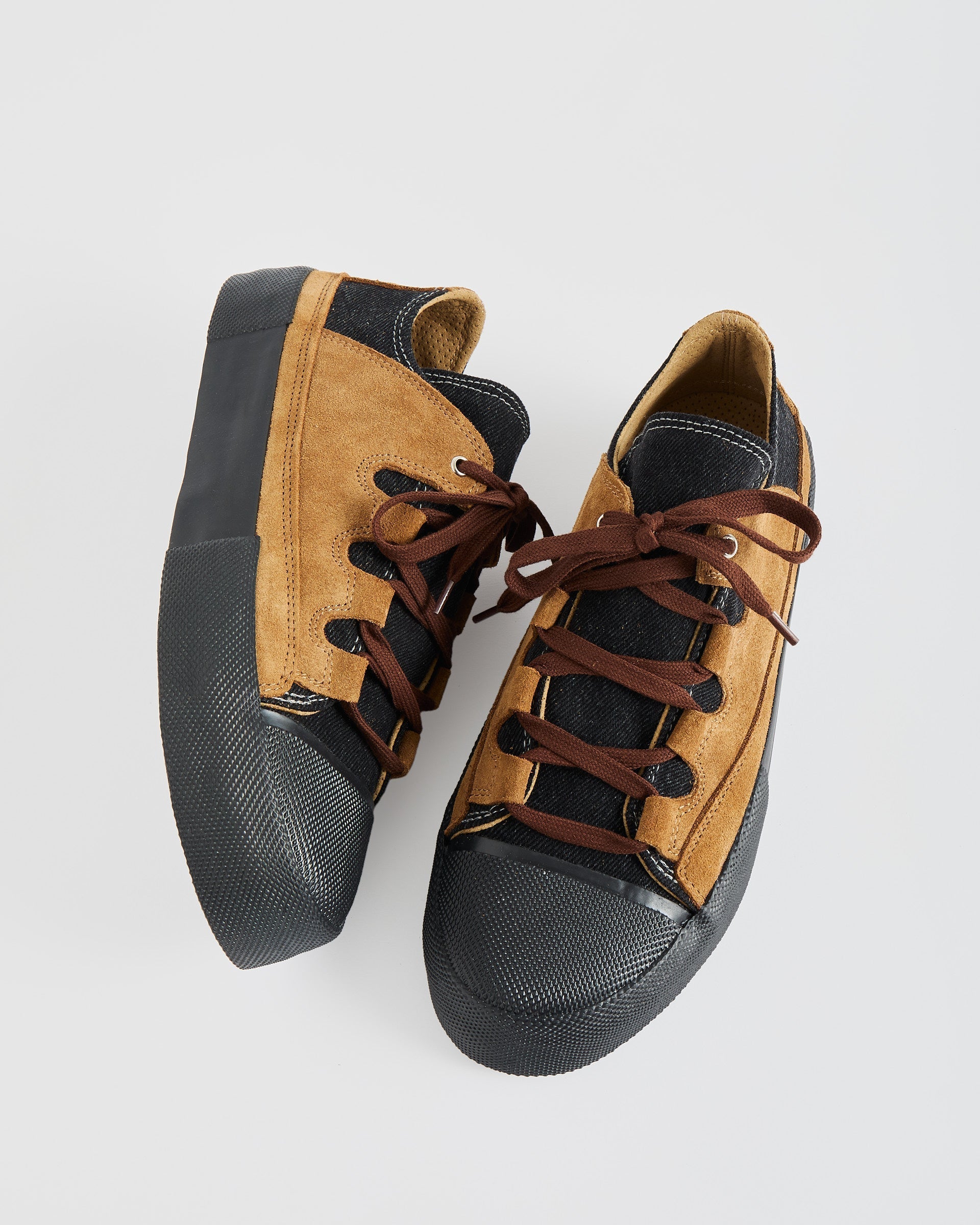 TARMAC PLUS LIVID - JAPAN SHADOW WOLLOW