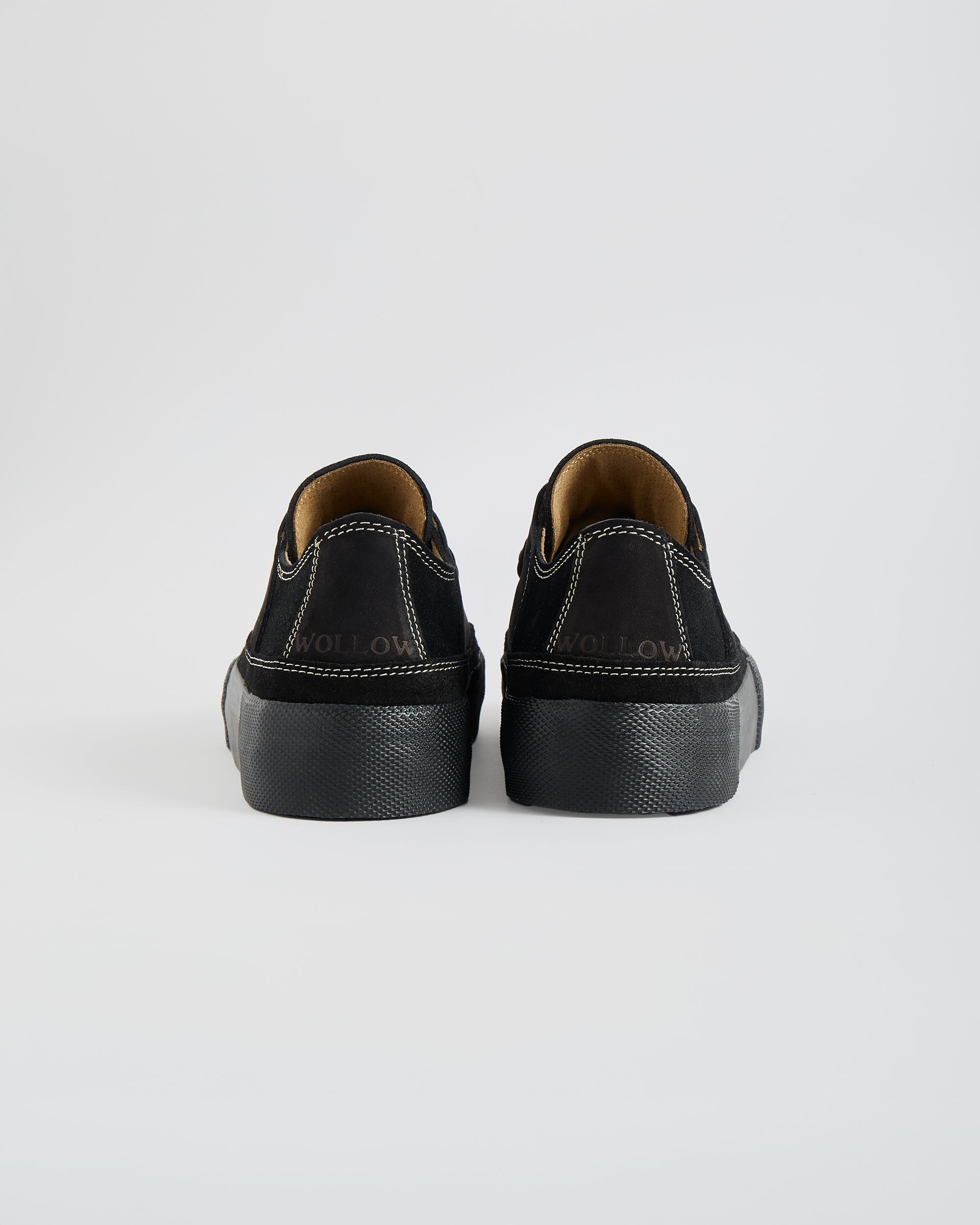 TARMAC PLUS - BLACK BS WOLLOW