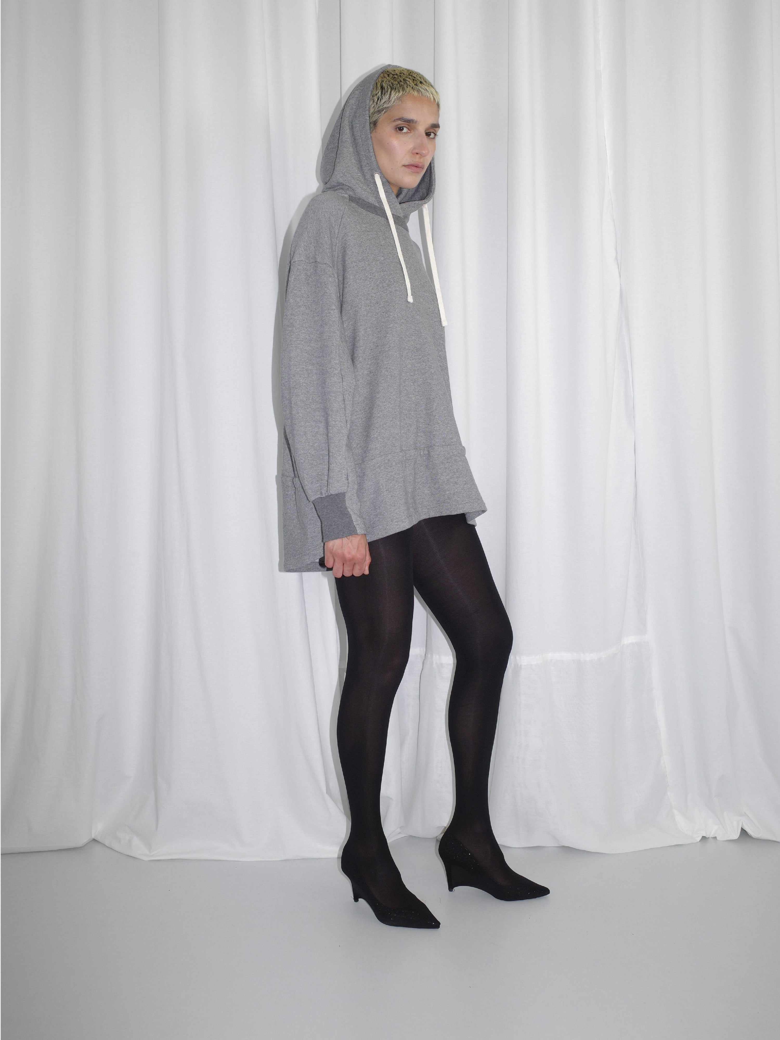 Wave Hoodie Studio Stars