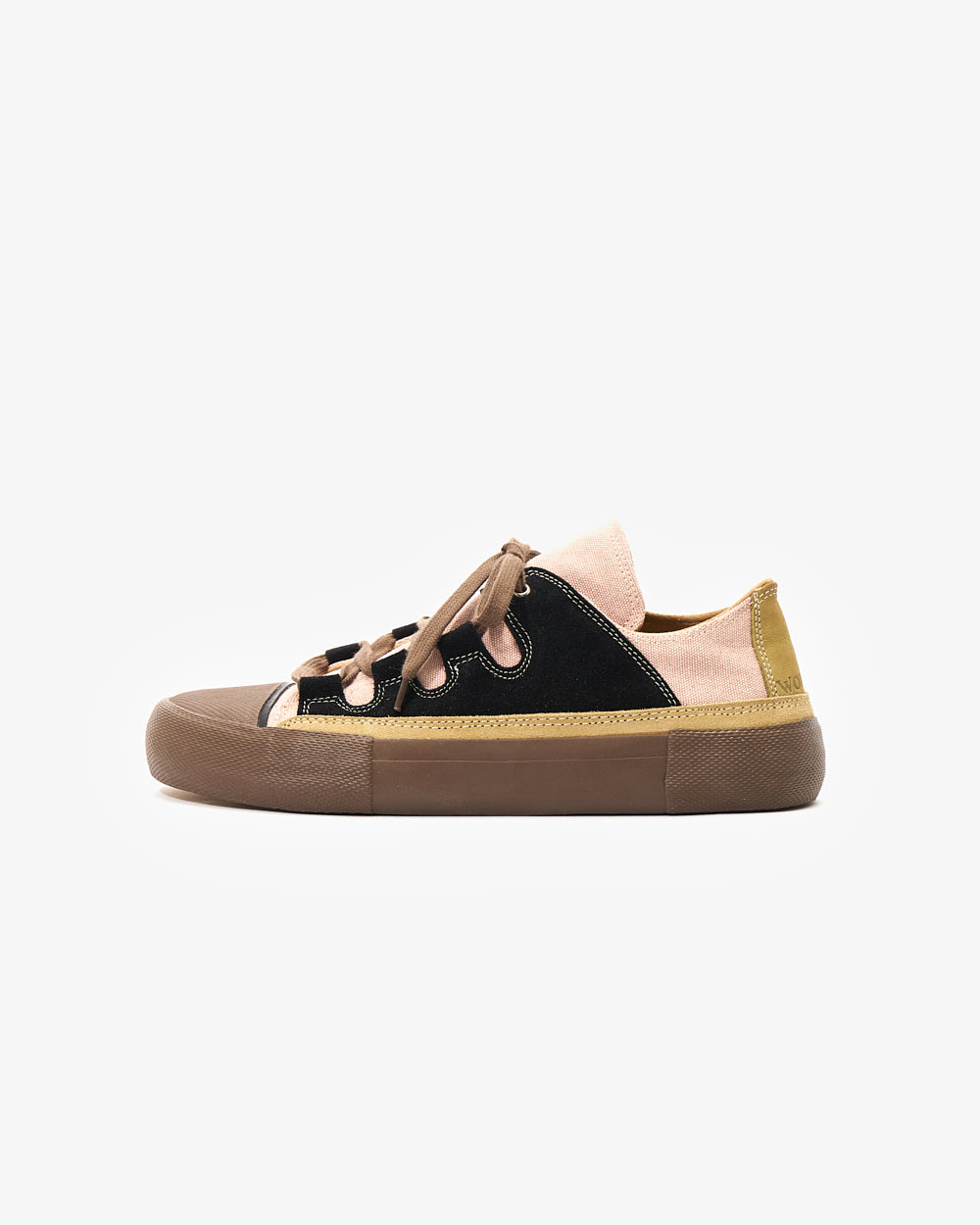 TARMAC CANVAS - ROSE BLACK GINGER WOLLOW