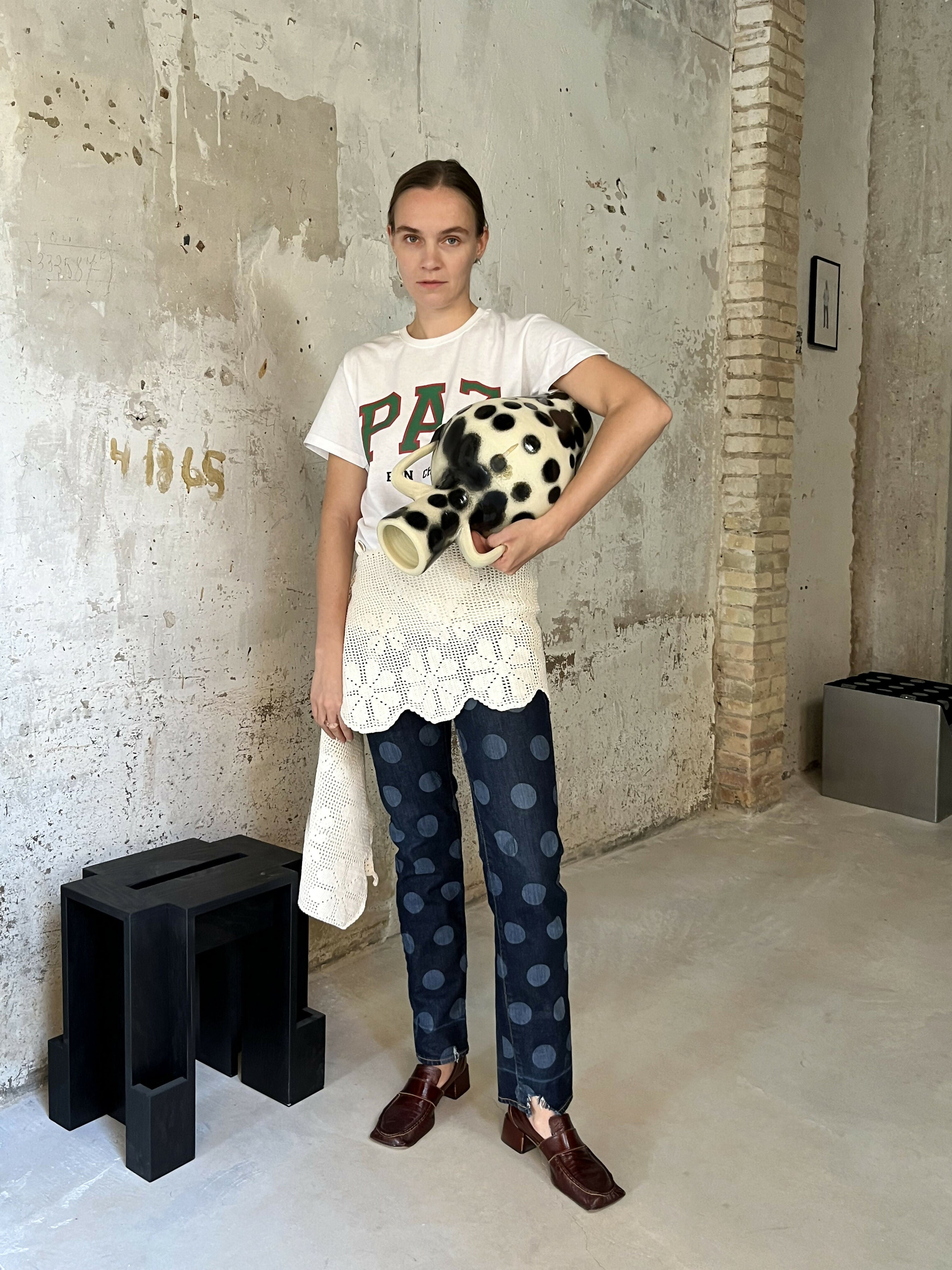 NO EYES AMPHÖRA VASE Pattern Chineso