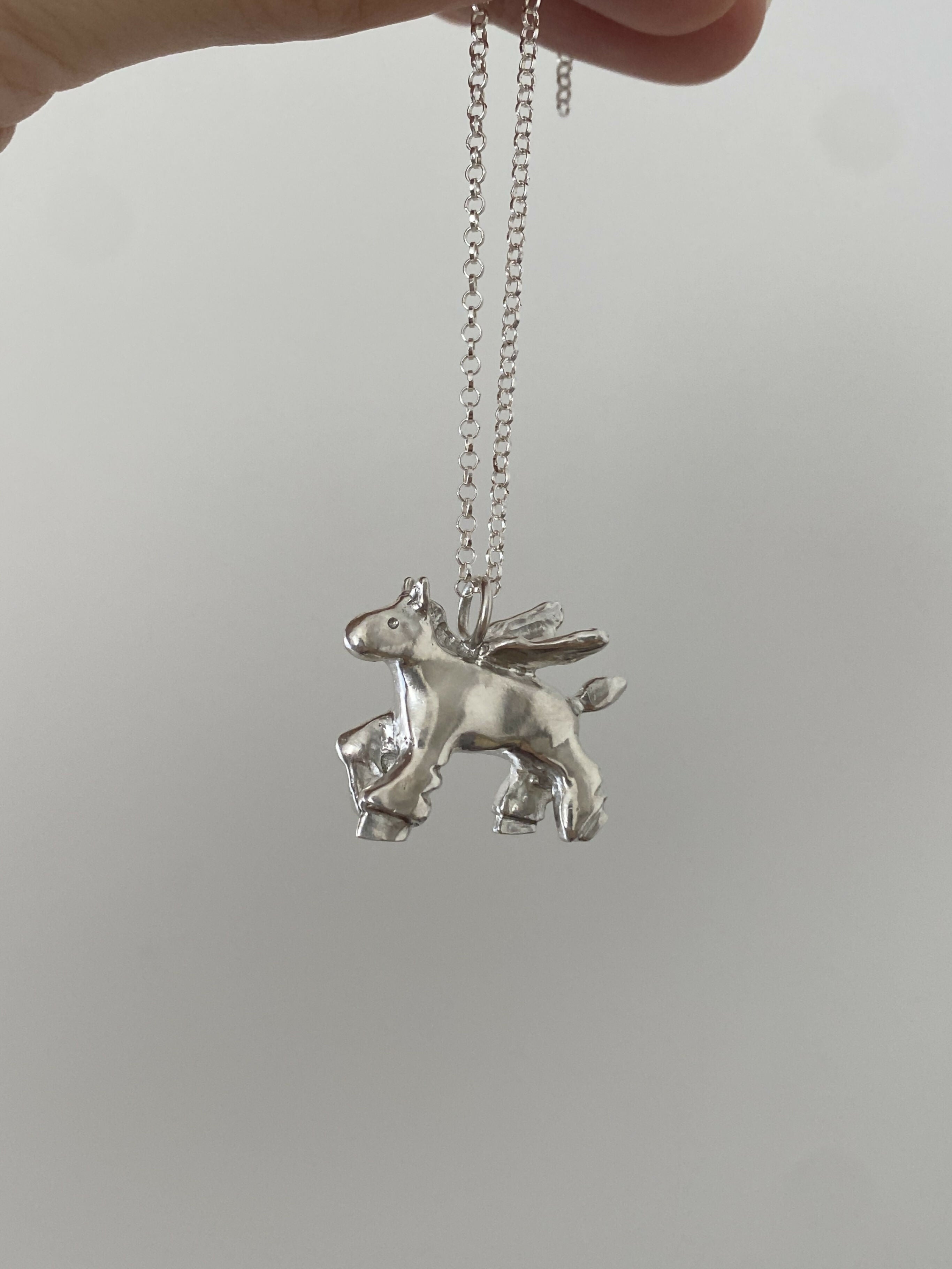 Pony Necklace Studio Stars