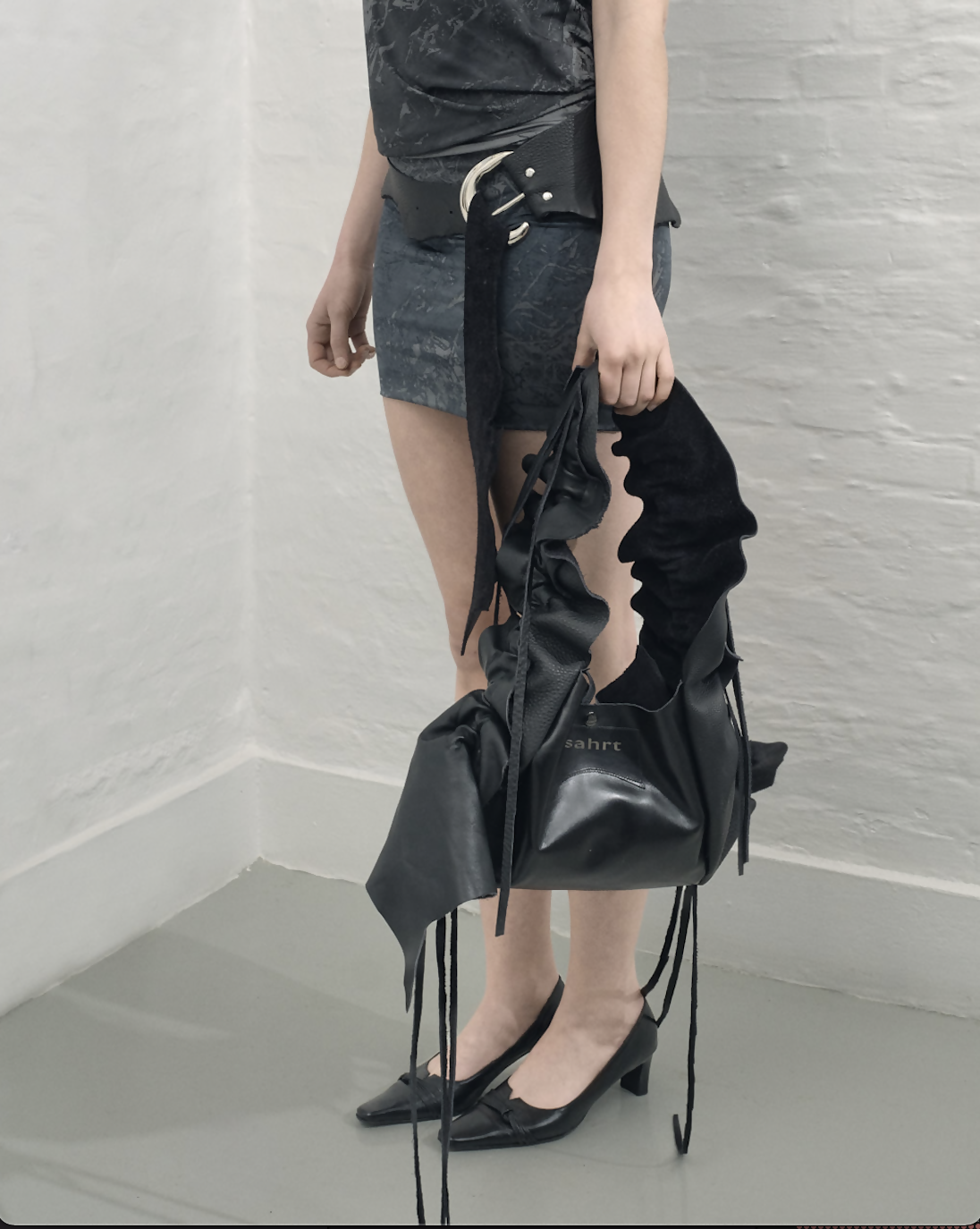 ruched raw leather handbag Studio Stars