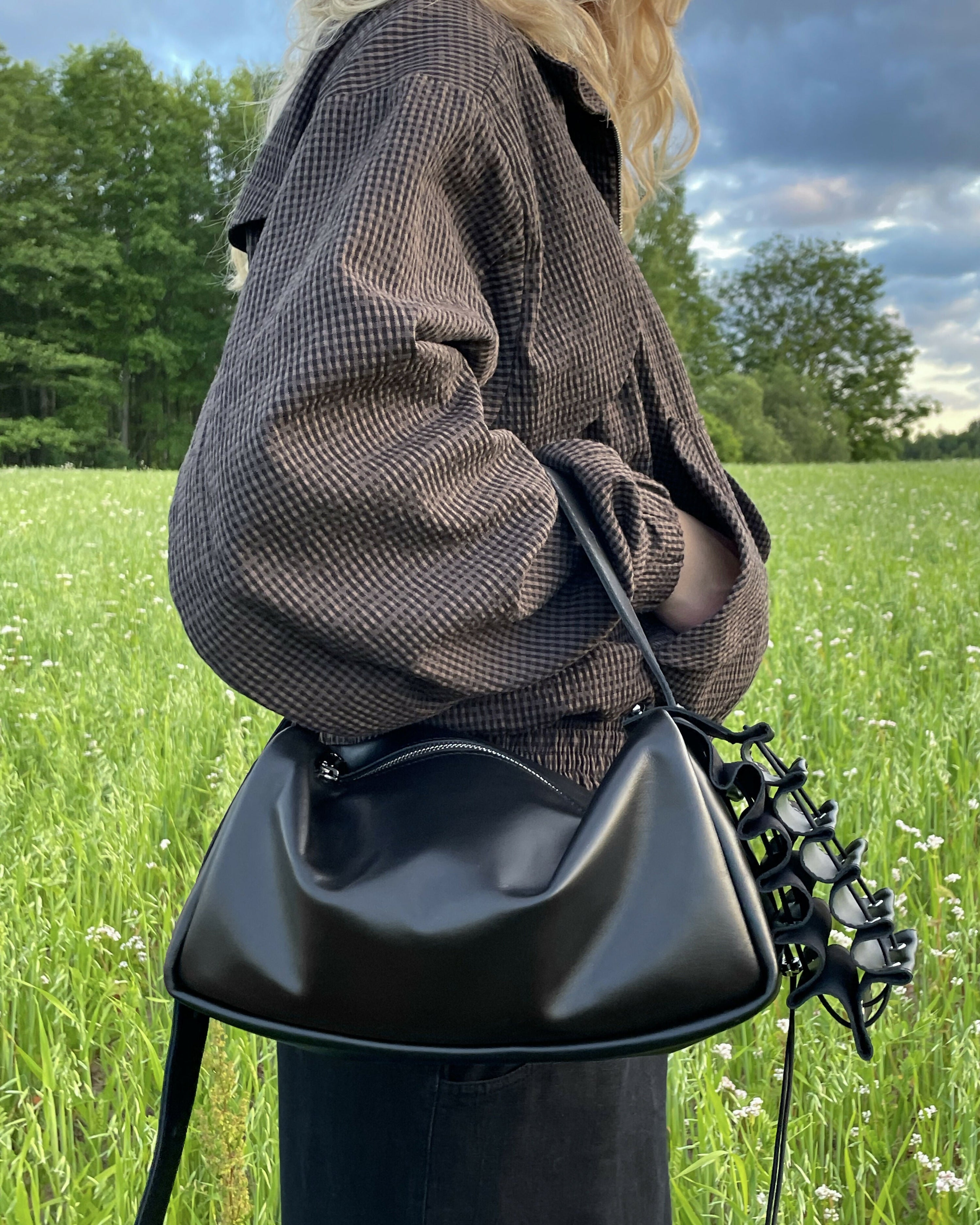 Eyelet bag