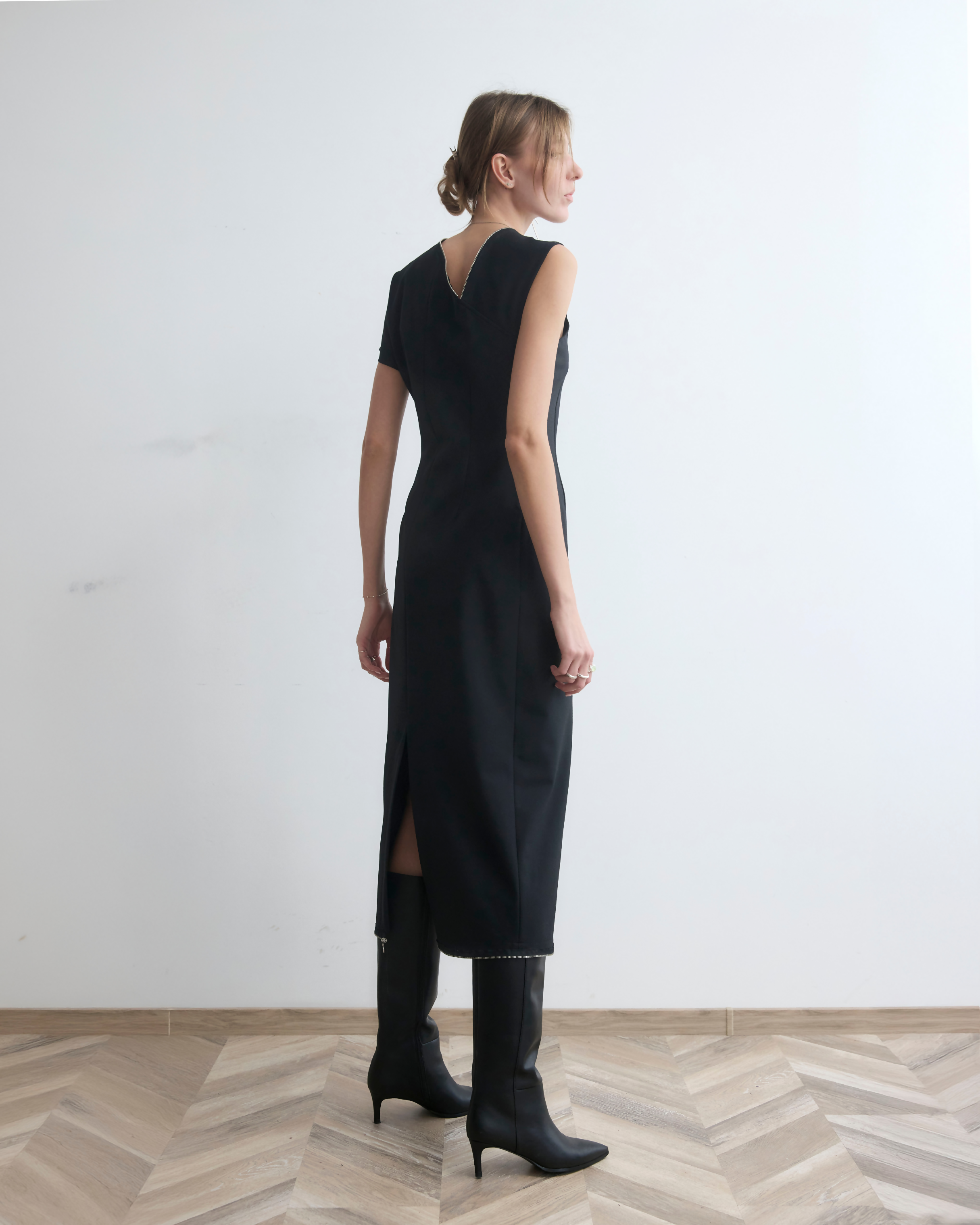 001 - 04 DRESS A606