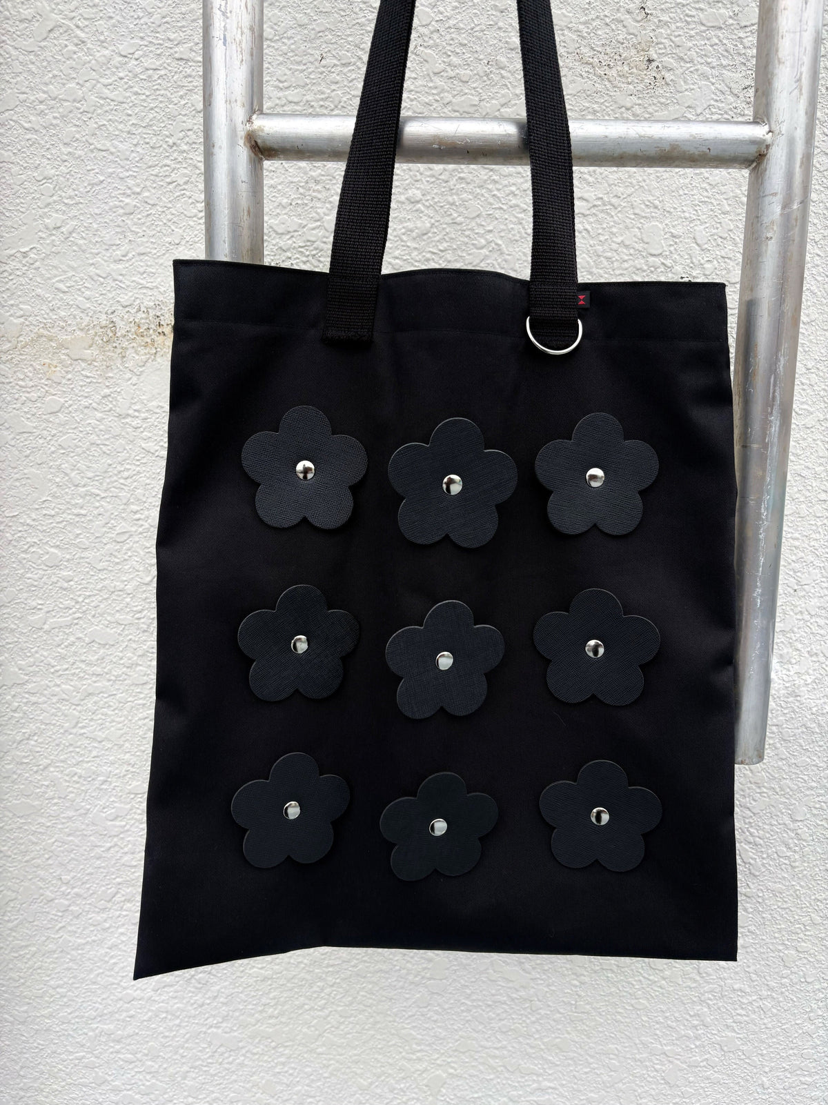 CIRCLE FLOWER MOTIF DECORATION BIG TOTE BAG Studio Stars