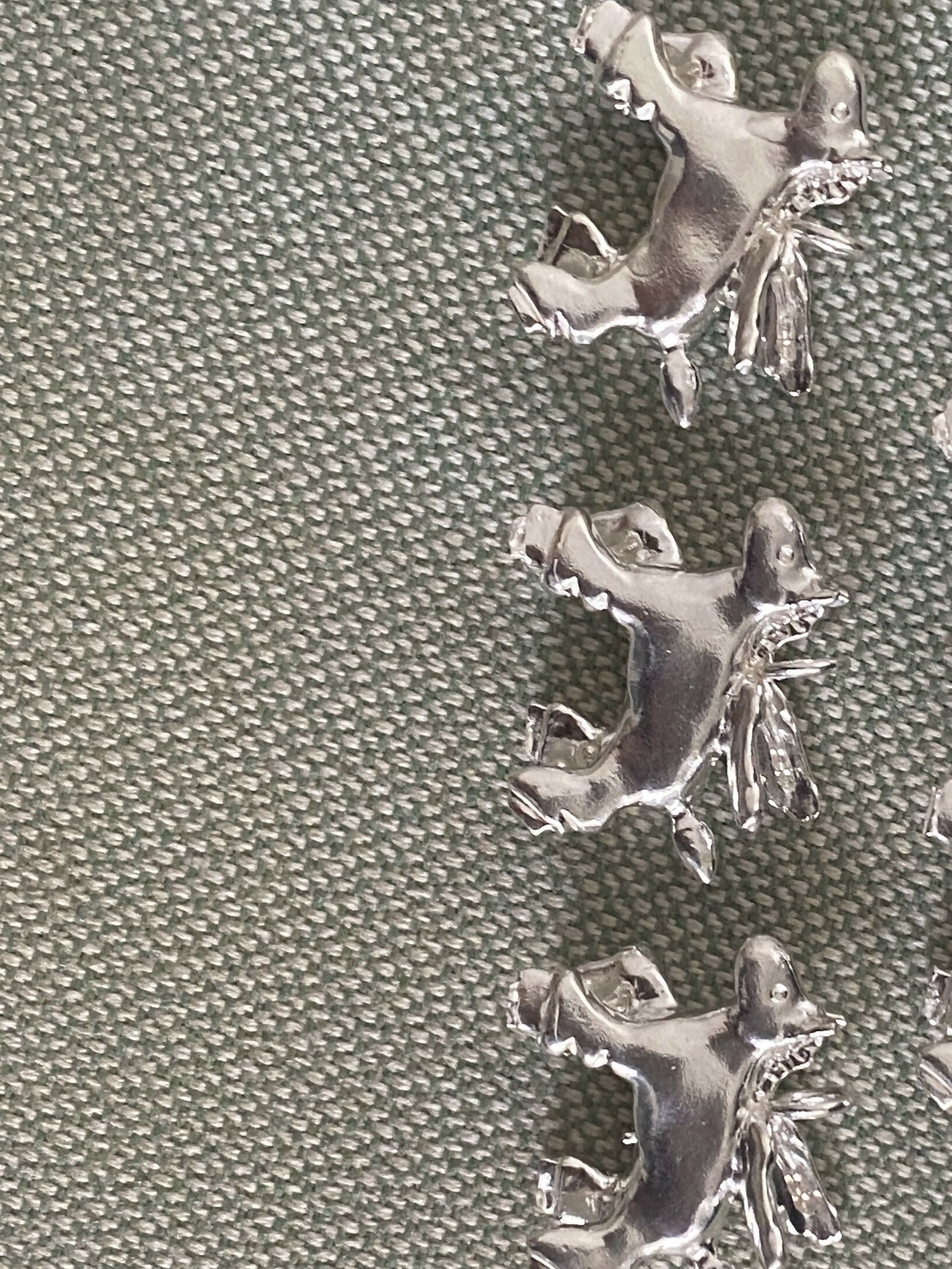 Pony Necklace Studio Stars