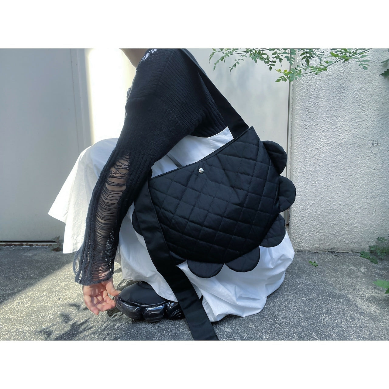 NYLON QUILTING SCALLOP BAG Keiyamaguchi works