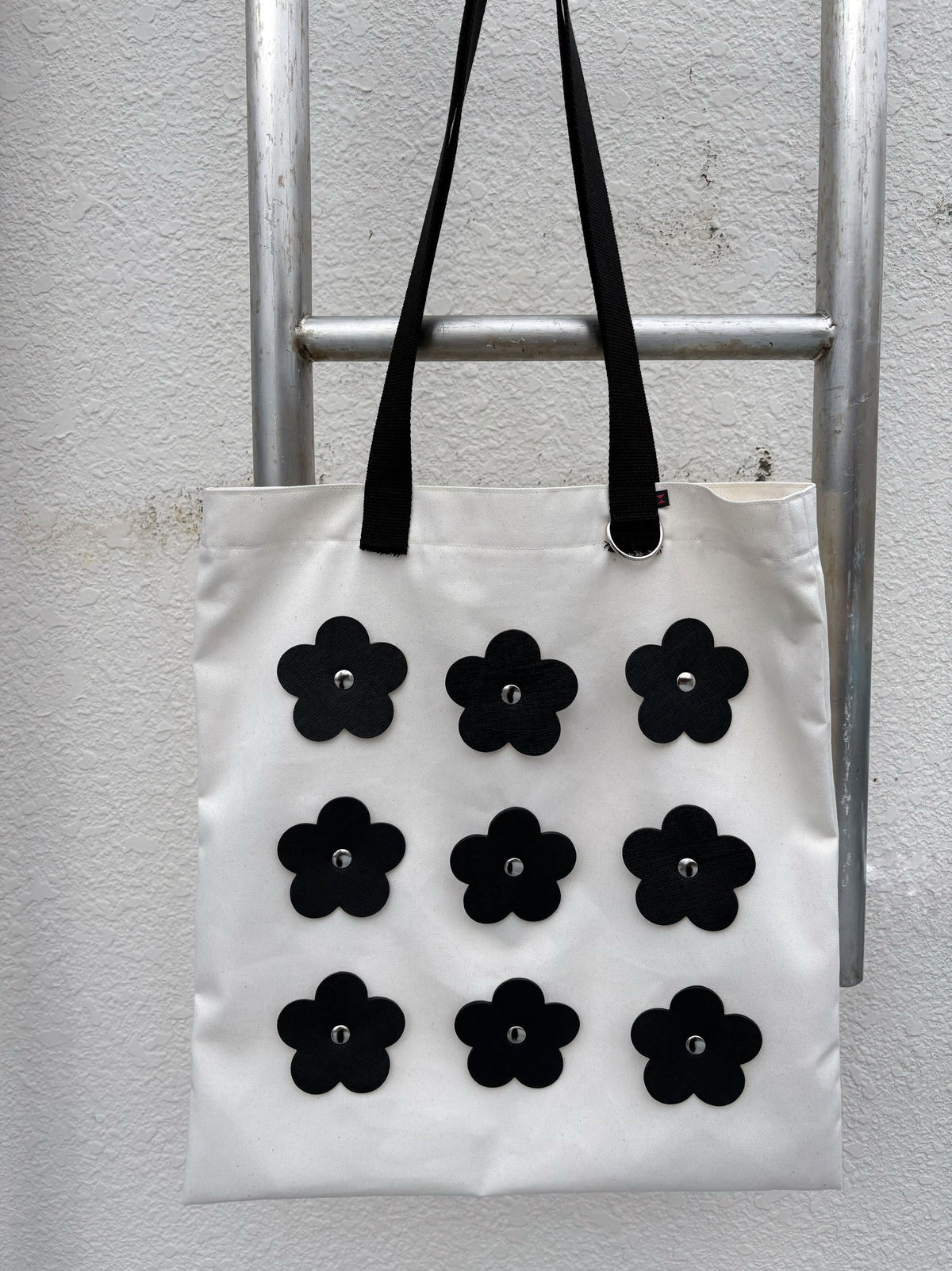 CIRCLE FLOWER MOTIF DECORATION BIG TOTE BAG Studio Stars