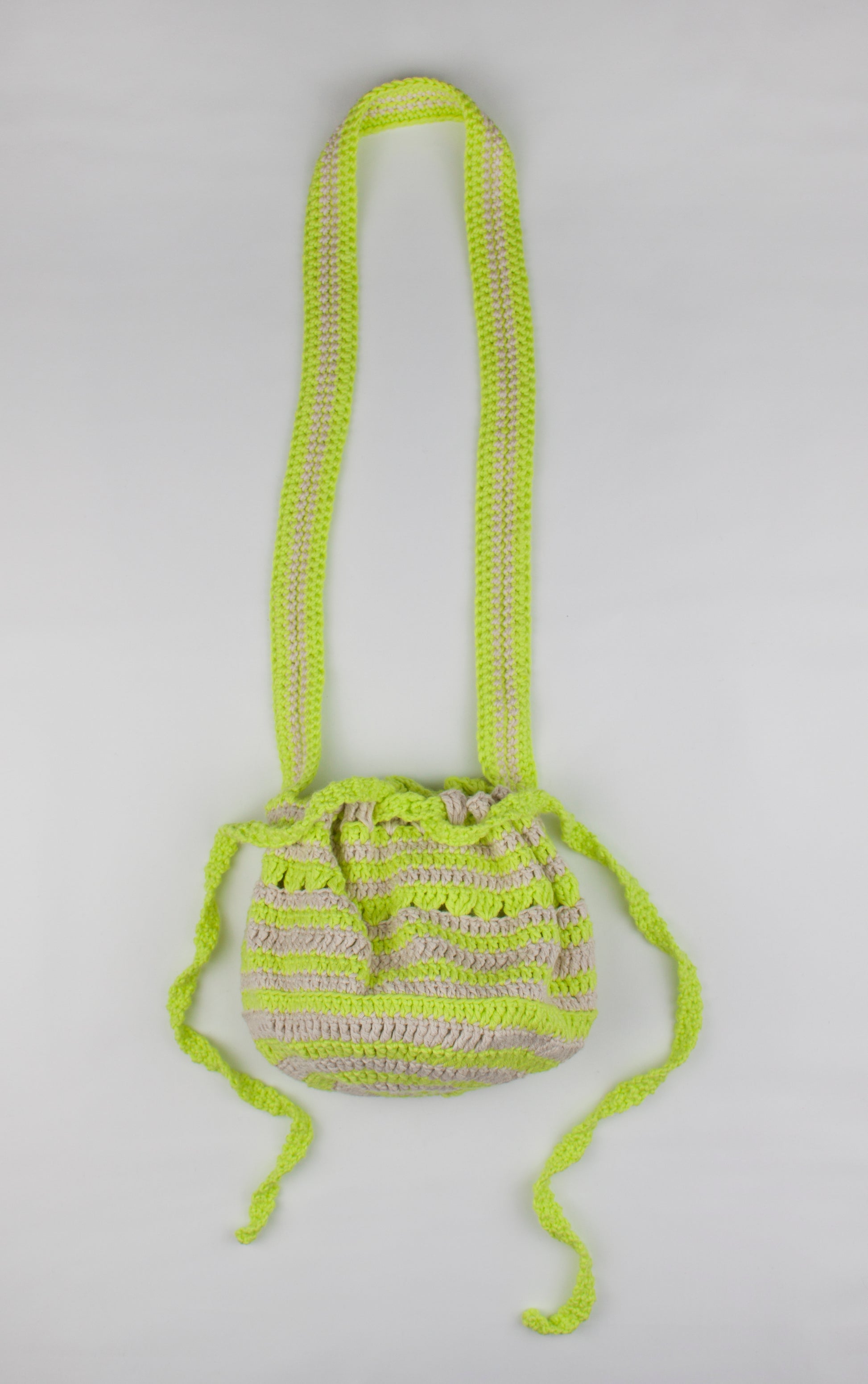 SWIRLY DRAWSTRING BAG LIME - Studio Stars - par cielle